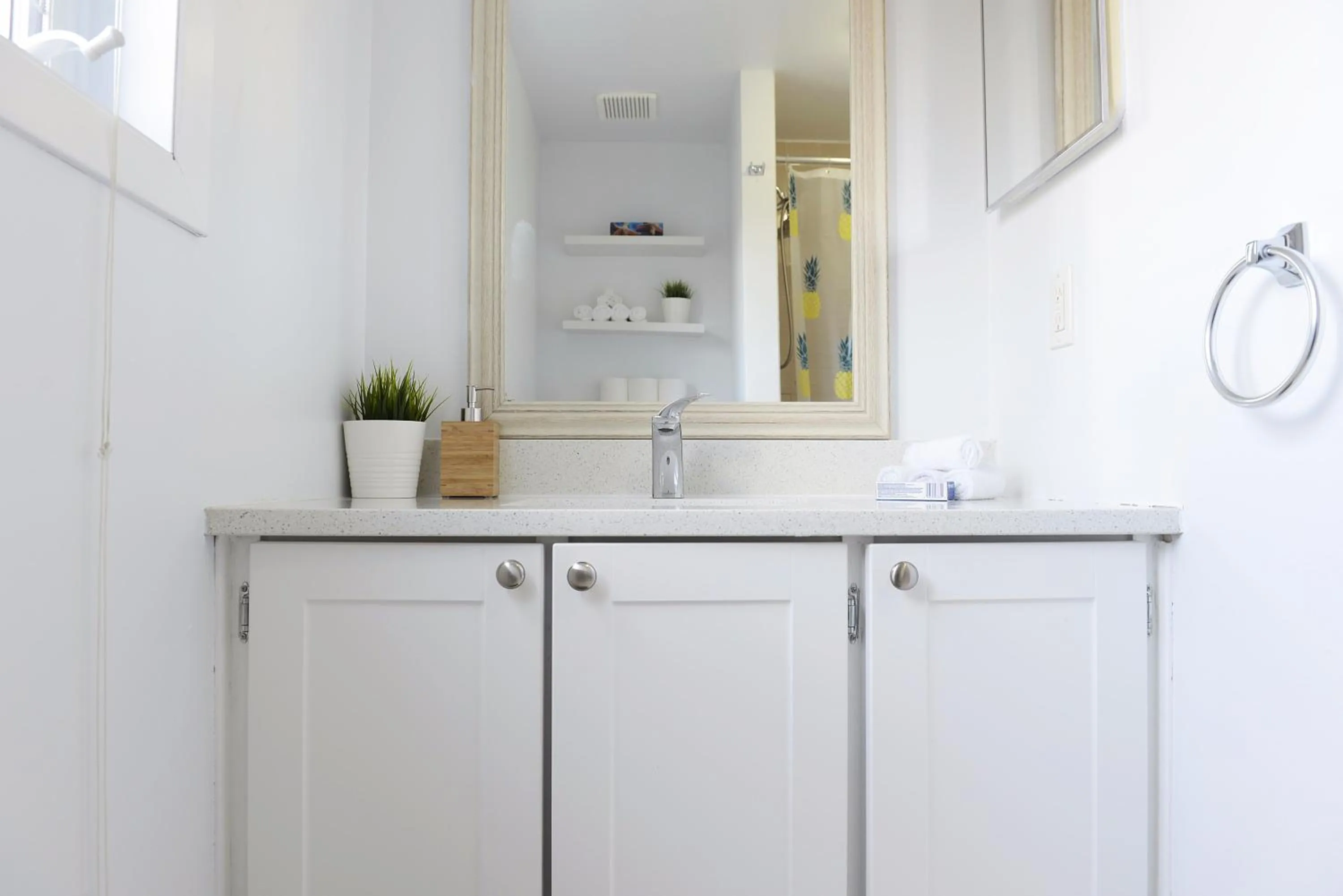 JstLikeHome - Getaway