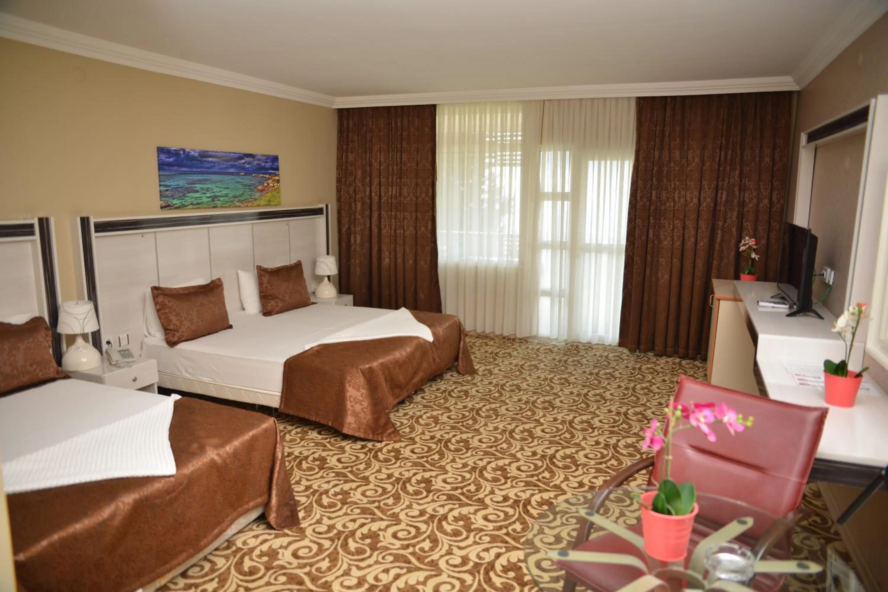 Photo of the whole room, Bed in Atamer Doga Resort