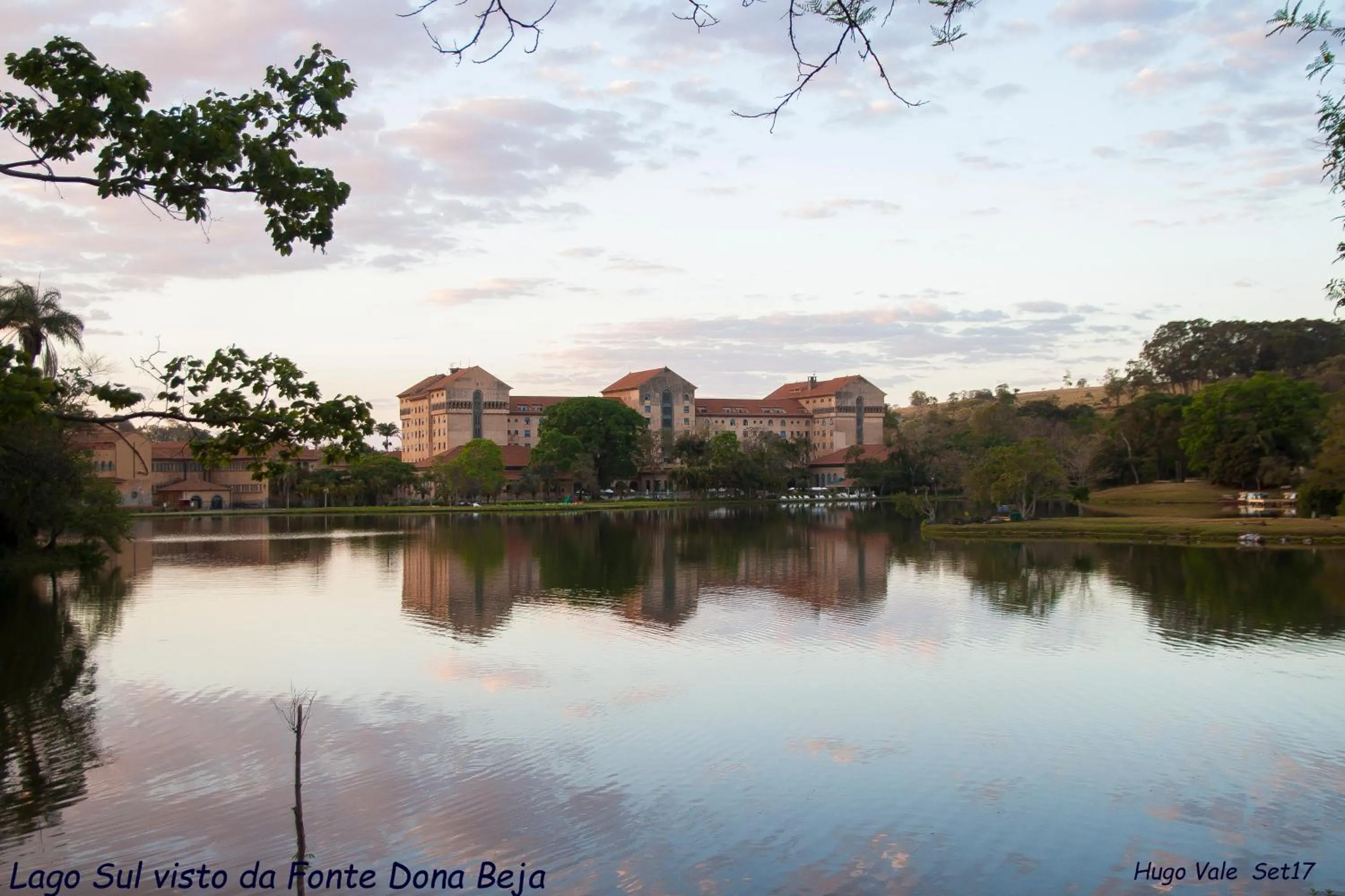 Nearby landmark in Chalé do Lago