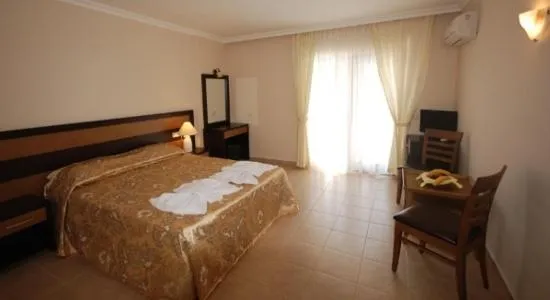 Photo of the whole room in Dalyan Tezcan Hotel
