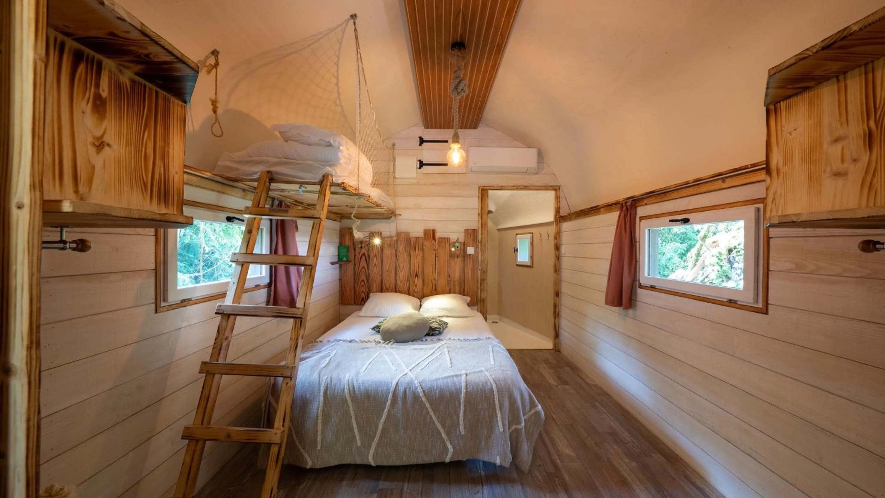 Bed in Le Village des Monédières