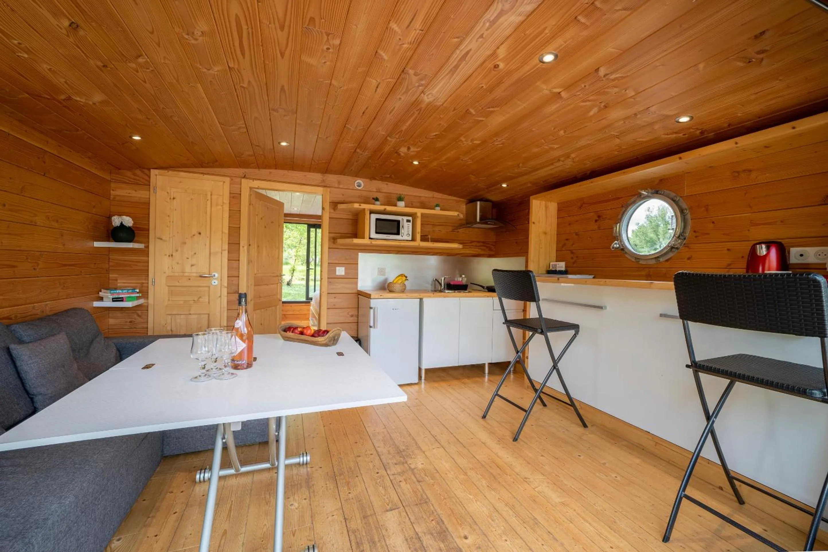 Dining area in Le Village des Monédières