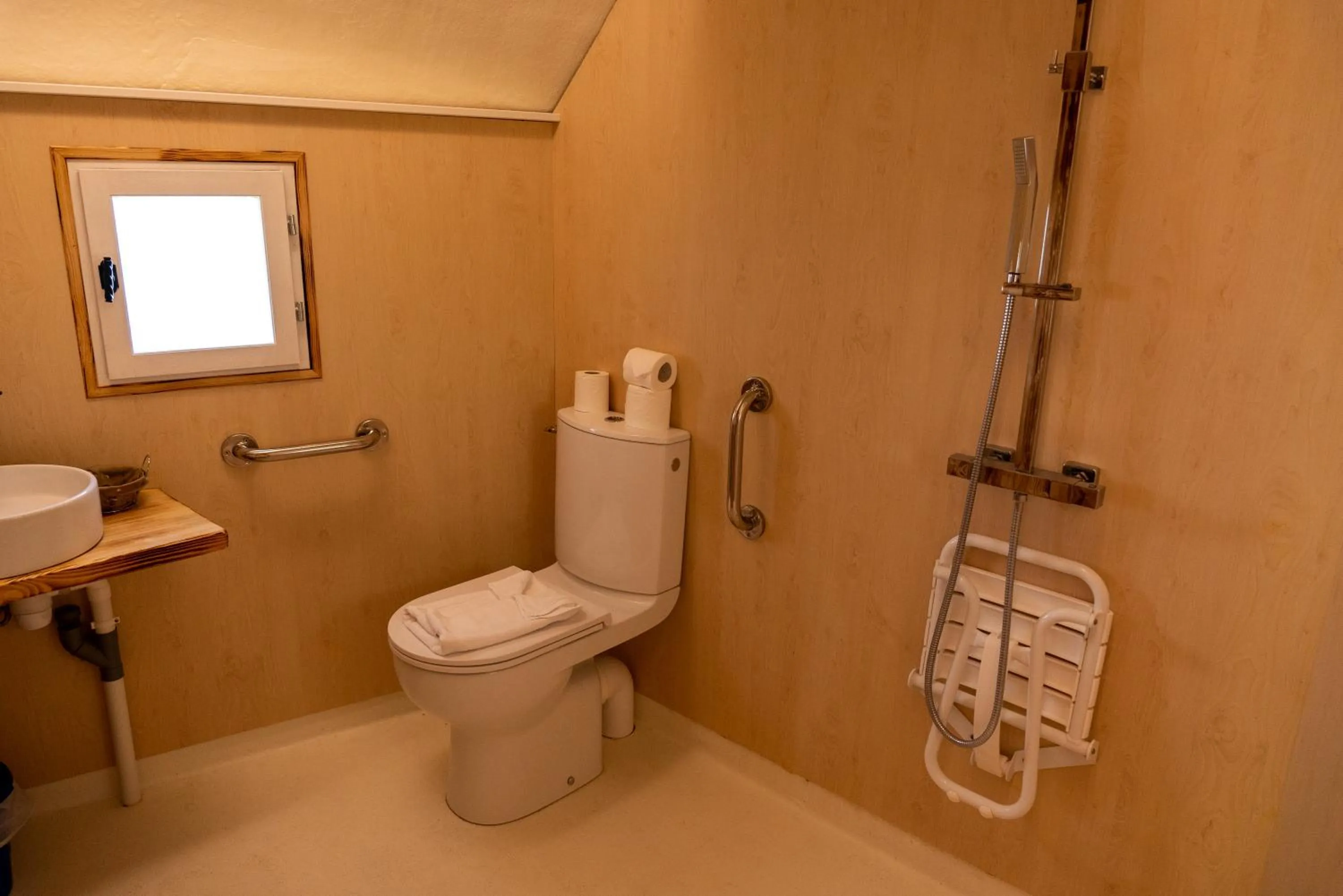 Bathroom in Le Village des Monédières