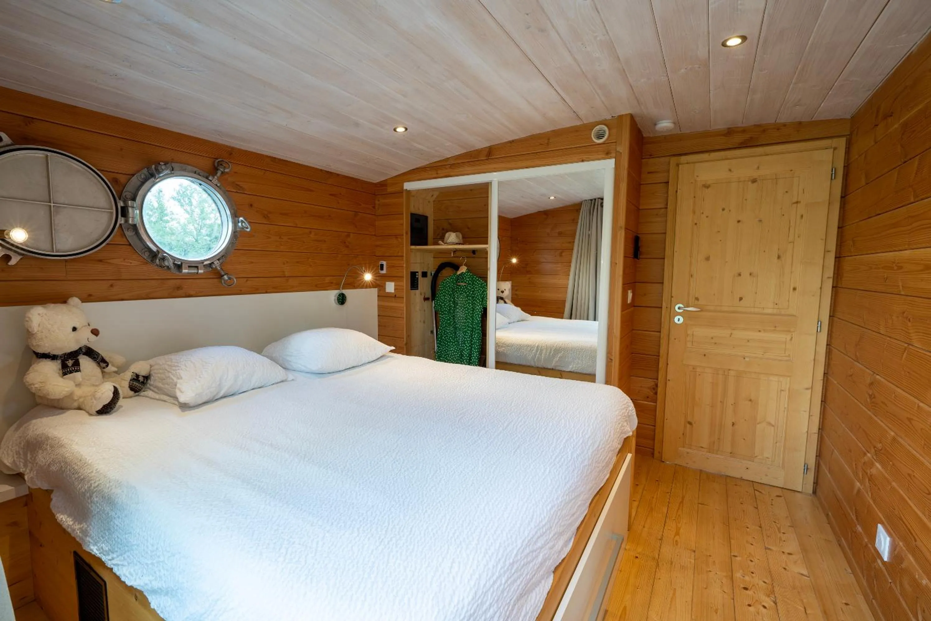 Bed in Le Village des Monédières