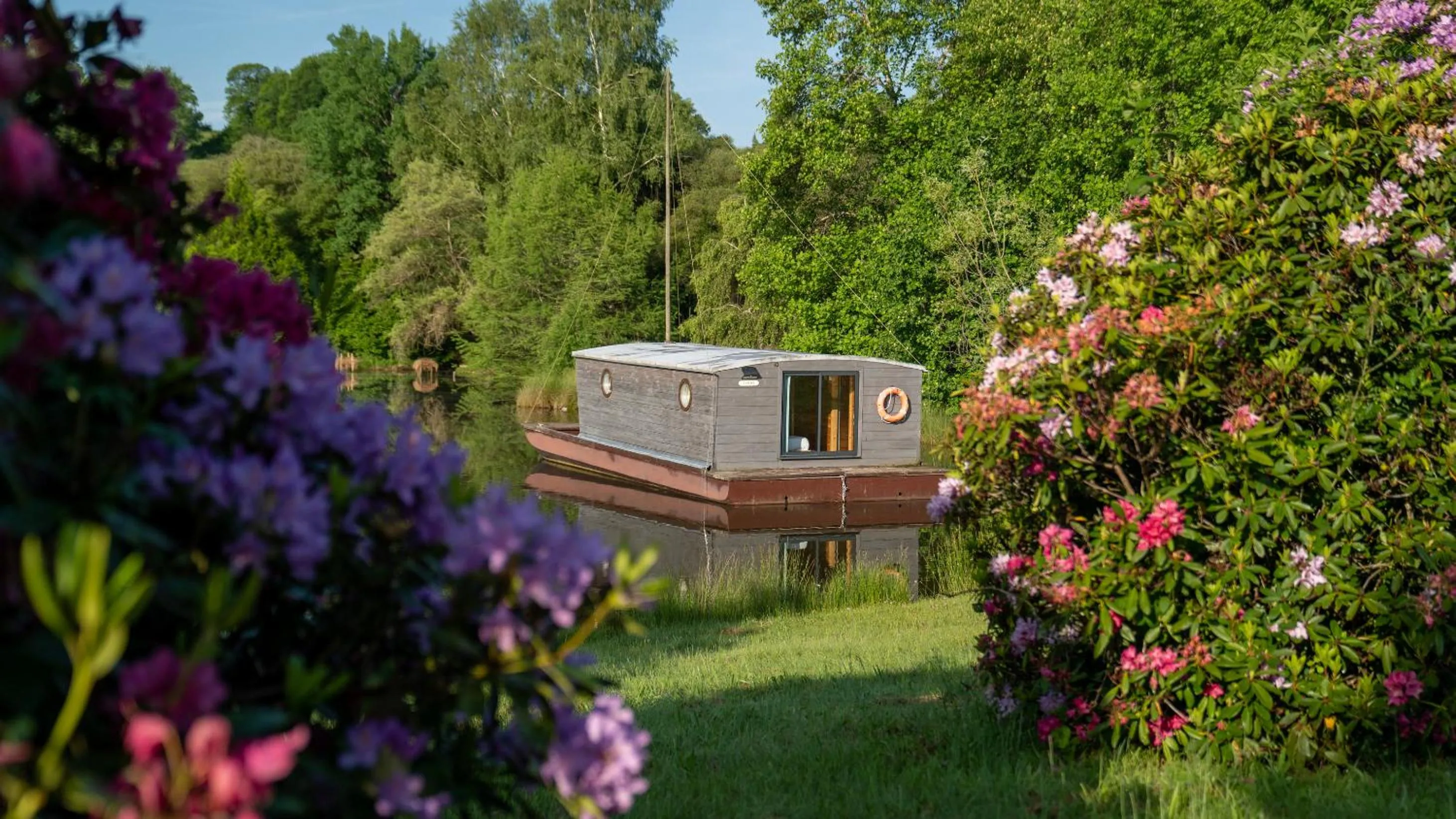 Garden view in Le Village des Monédières