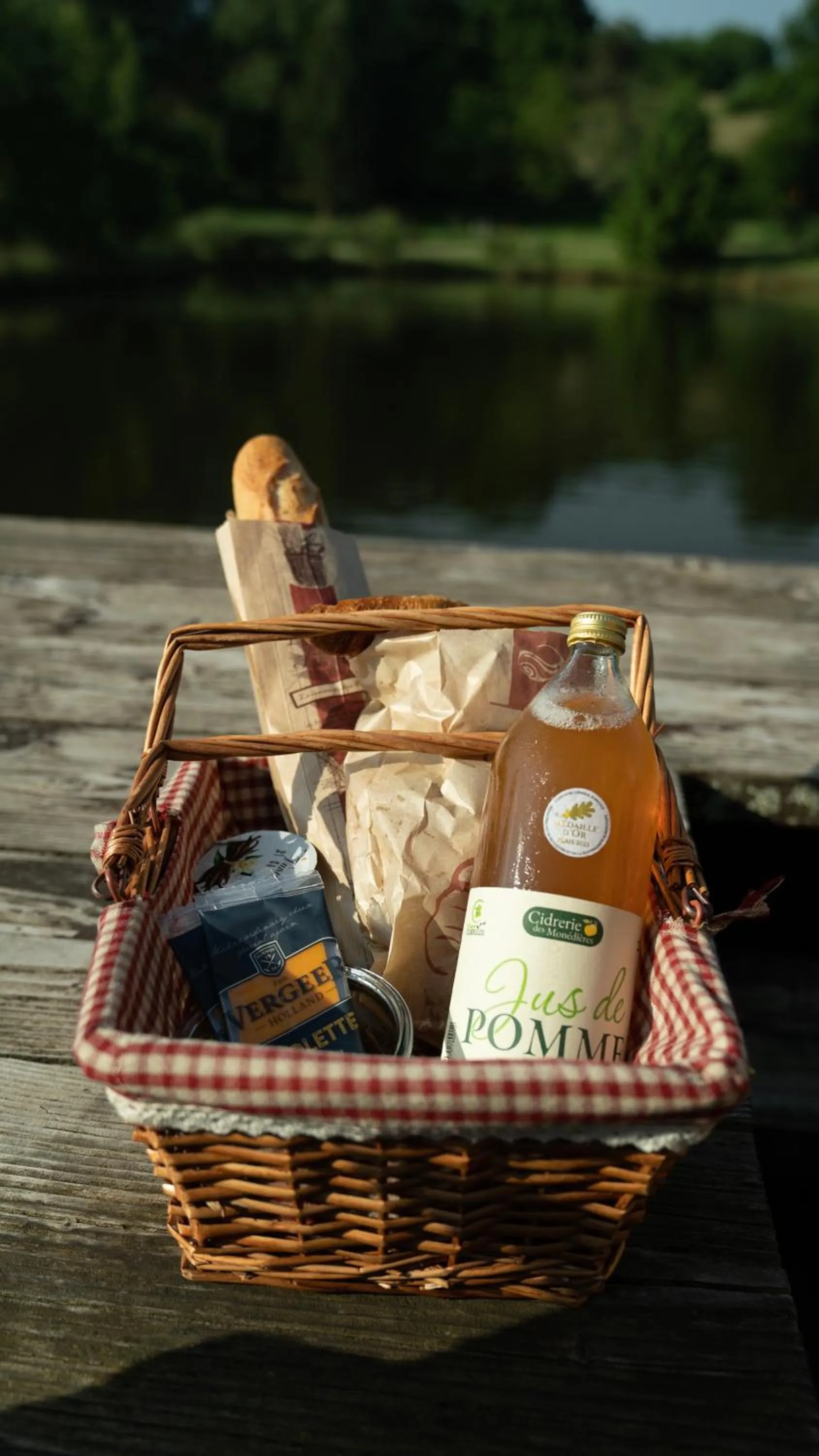 Breakfast in Le Village des Monédières