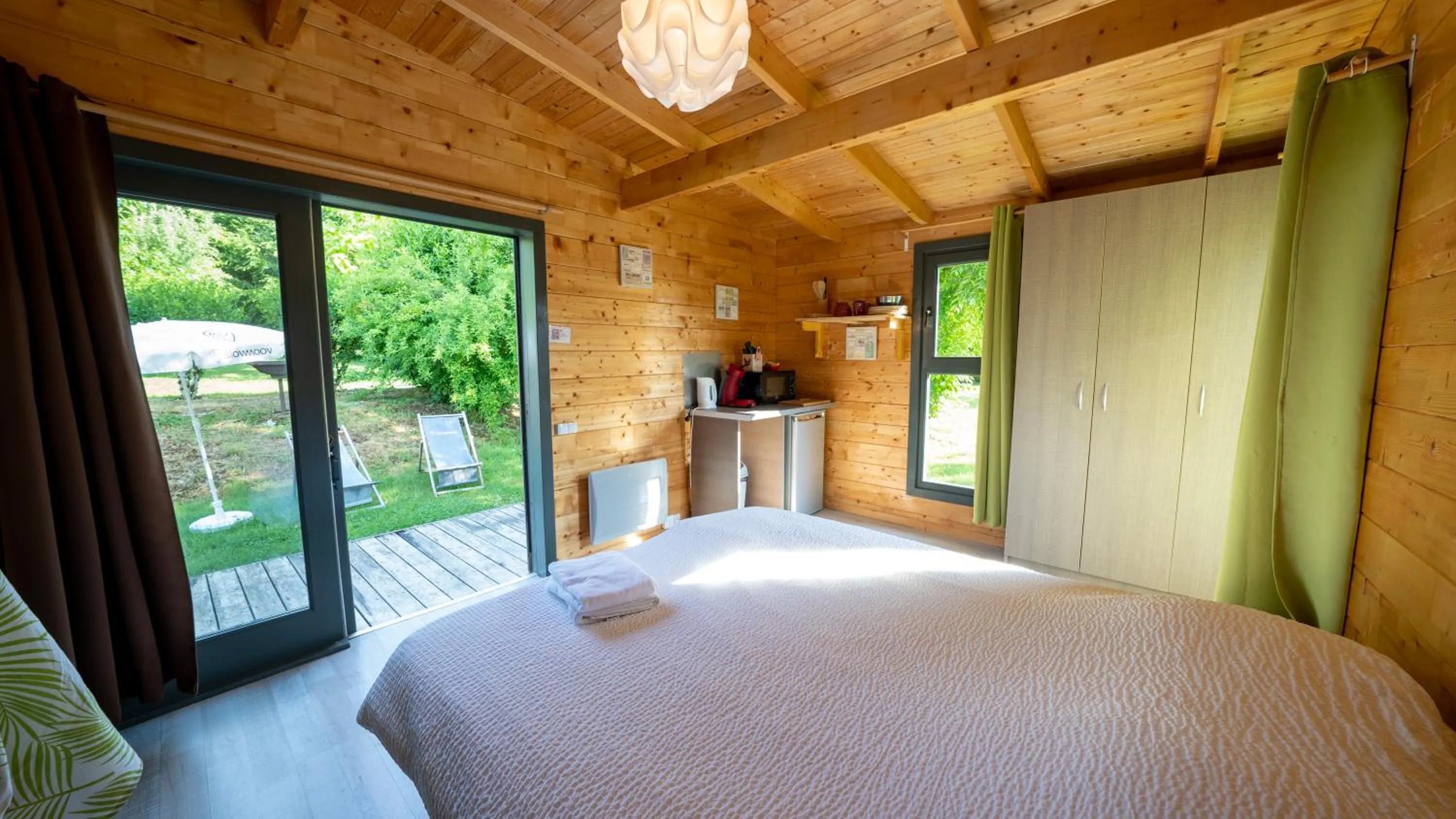 Bed in Le Village des Monédières