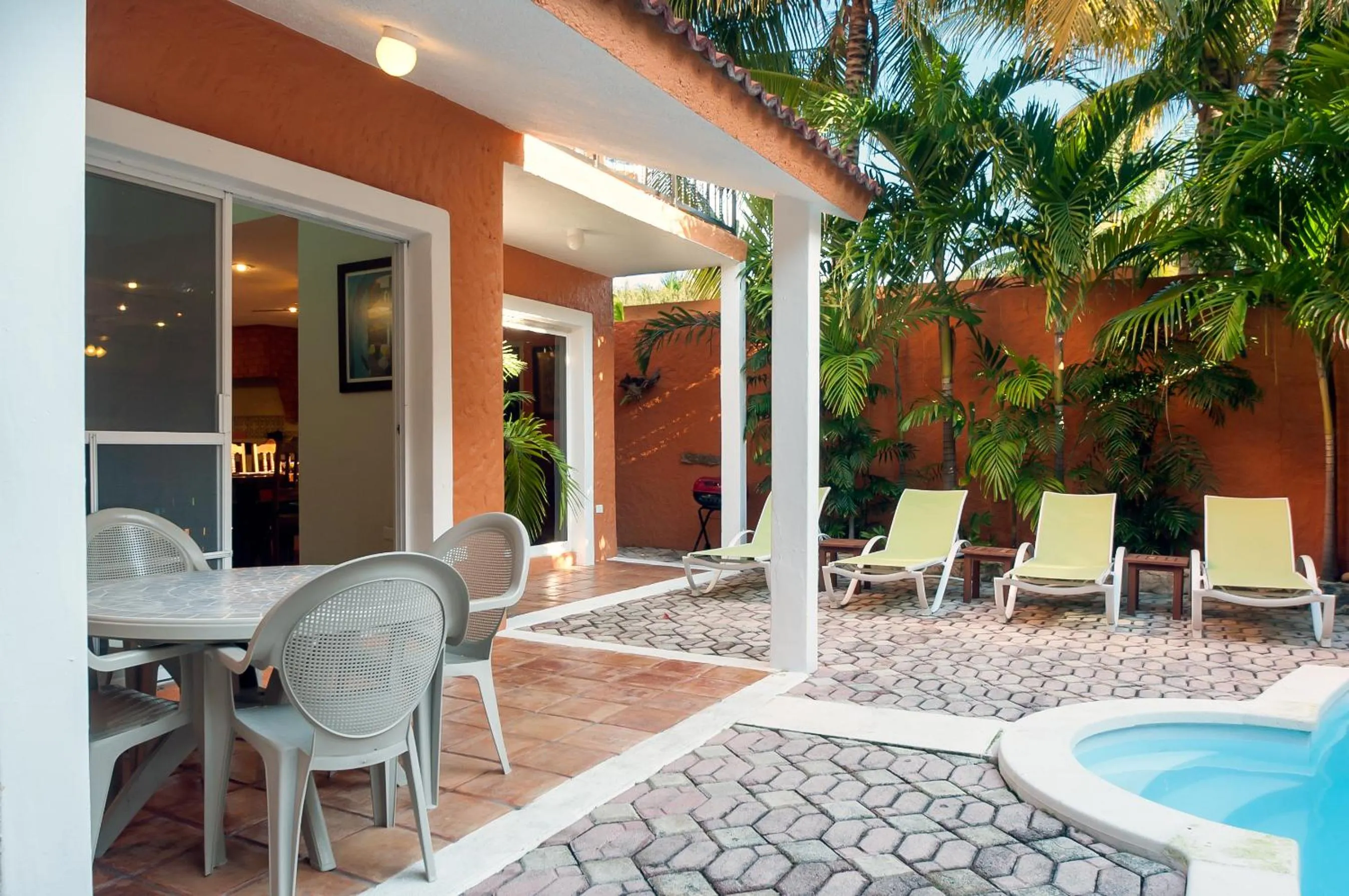 Balcony/Terrace in Casa Mulder - Steps to Beach Private Pool Ocean-View Roof