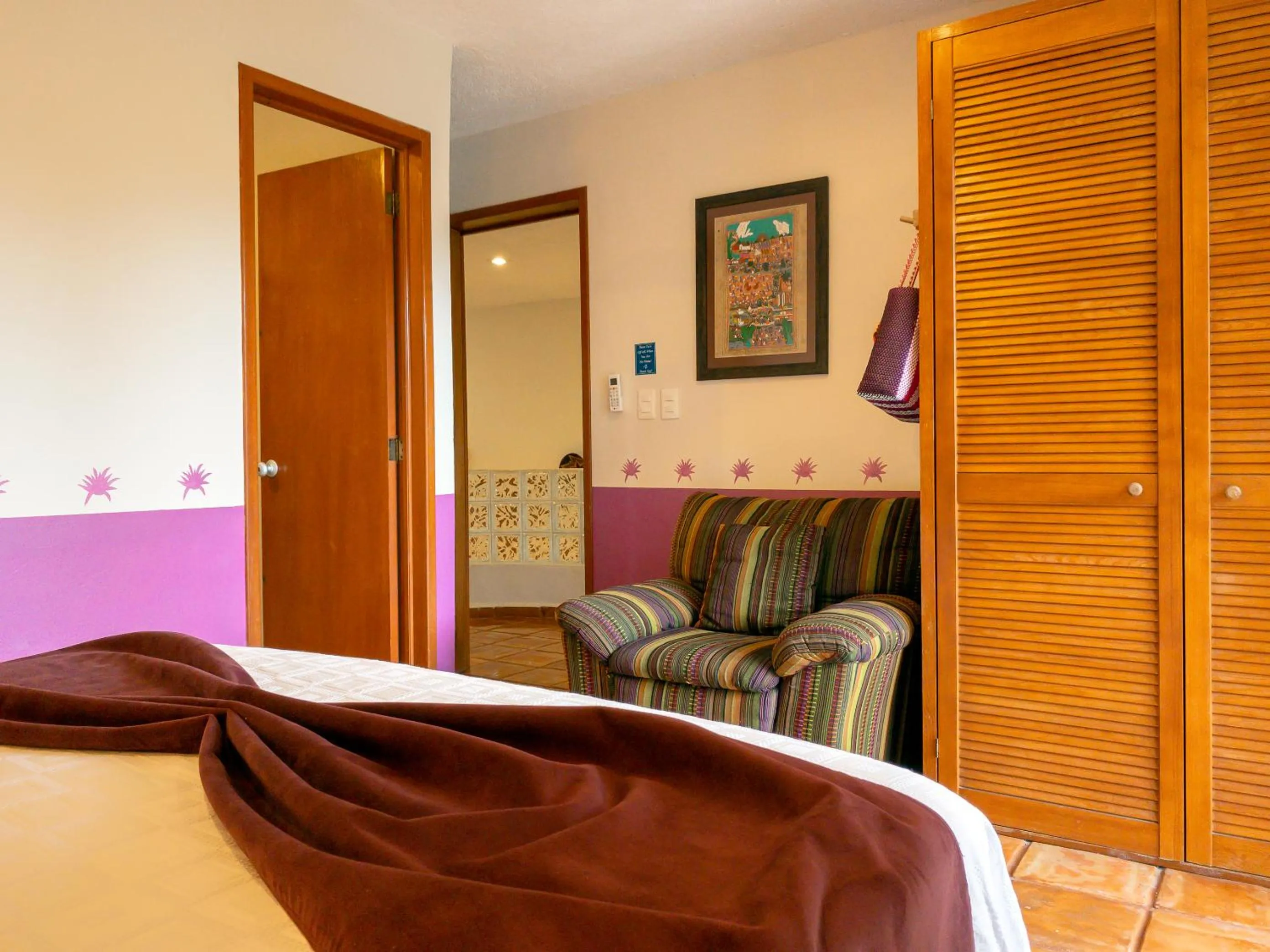 Bed in Casa Mulder - Steps to Beach Private Pool Ocean-View Roof