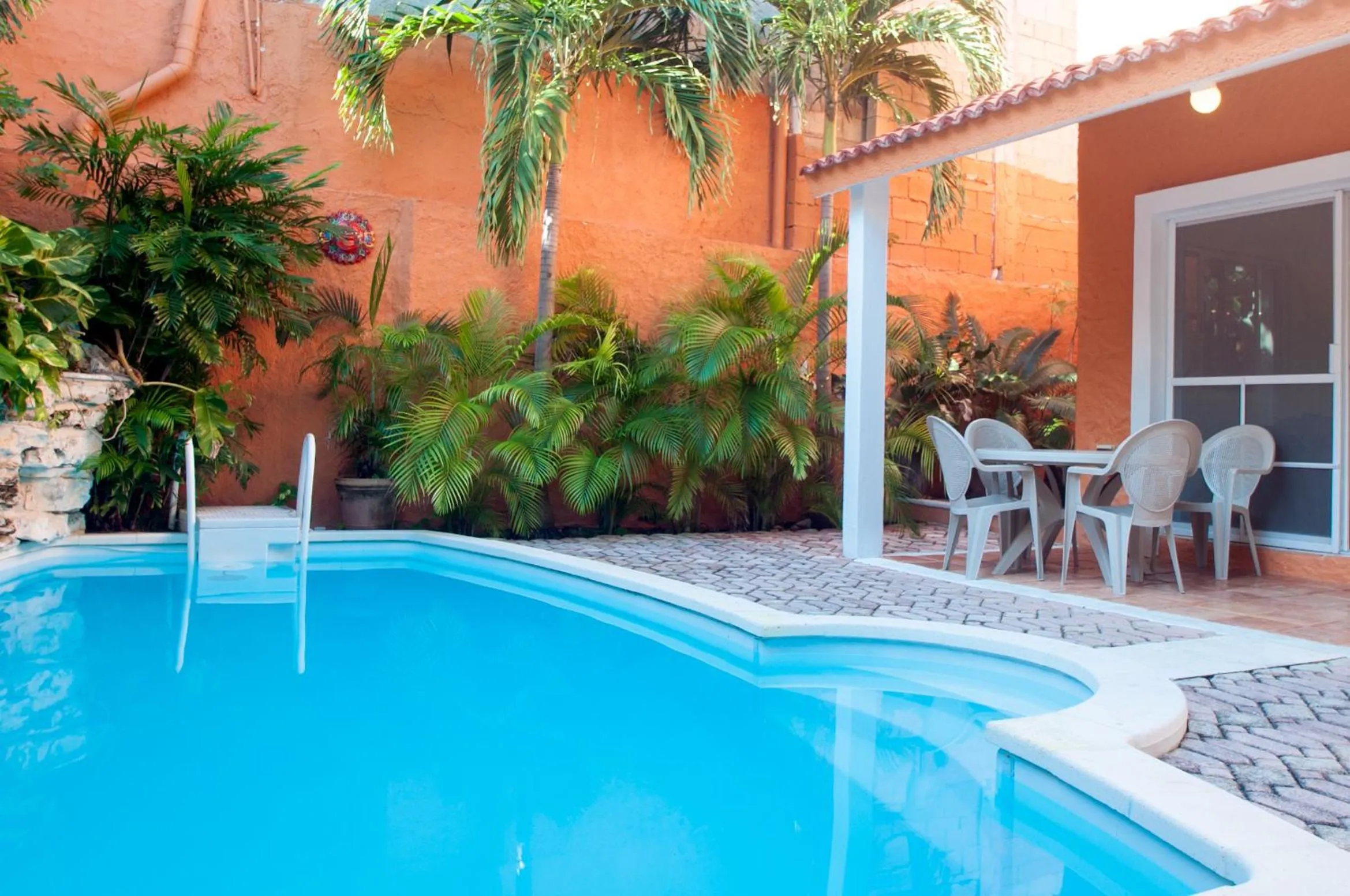 Swimming pool in Casa Mulder - Steps to Beach Private Pool Ocean-View Roof