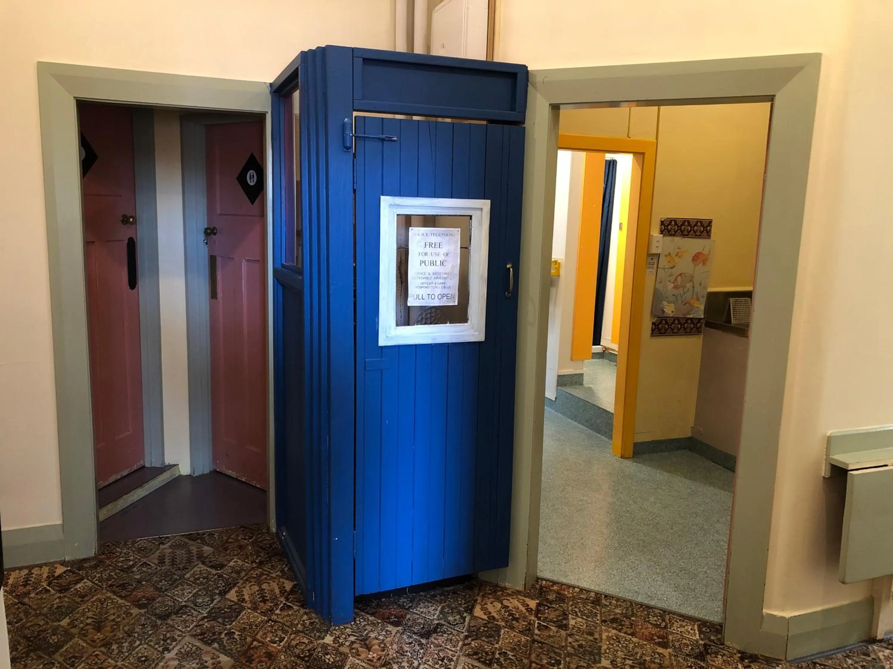 Bathroom in Chalet Backpackers