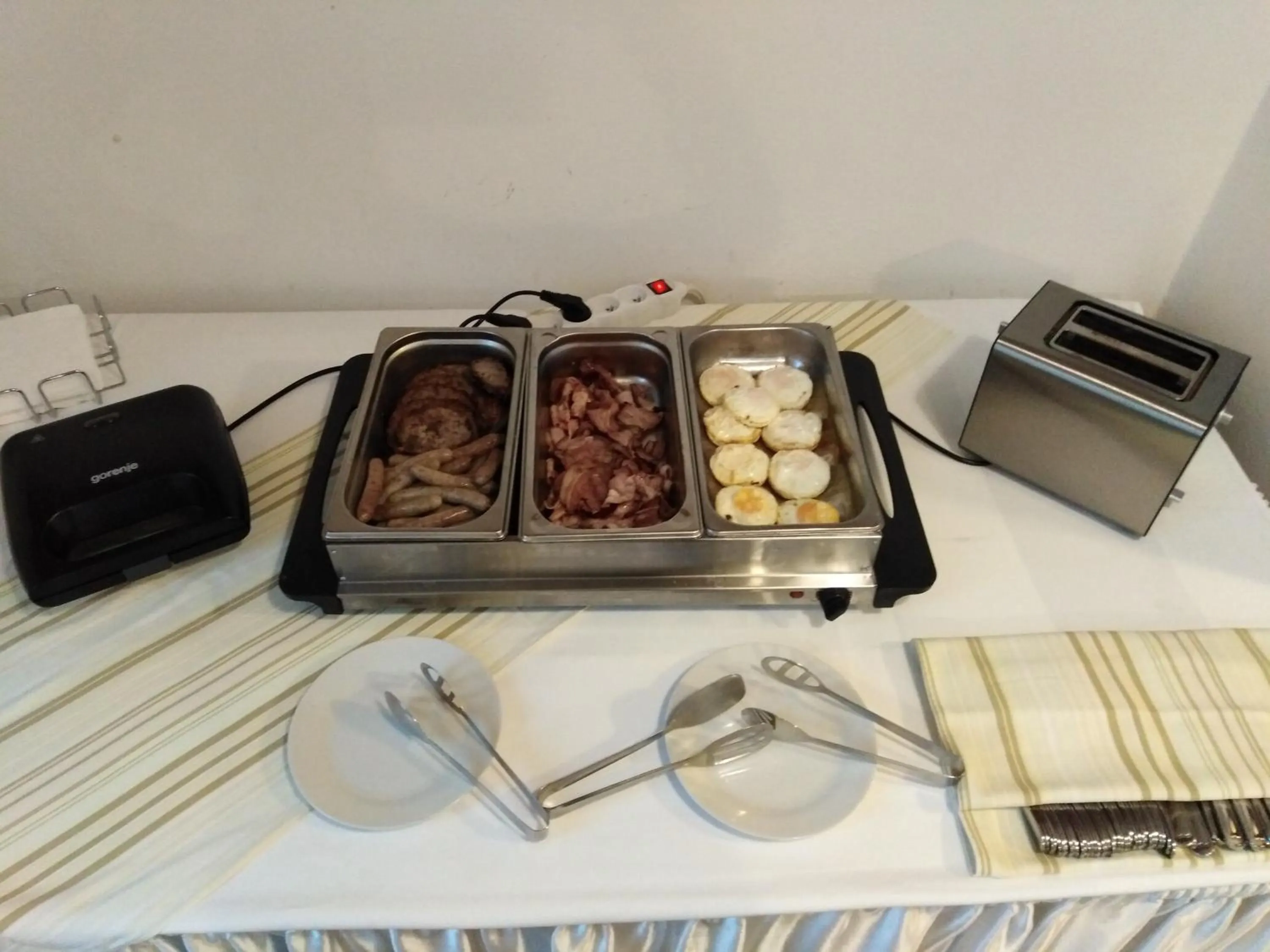 Food and drinks in Hotel Svornost