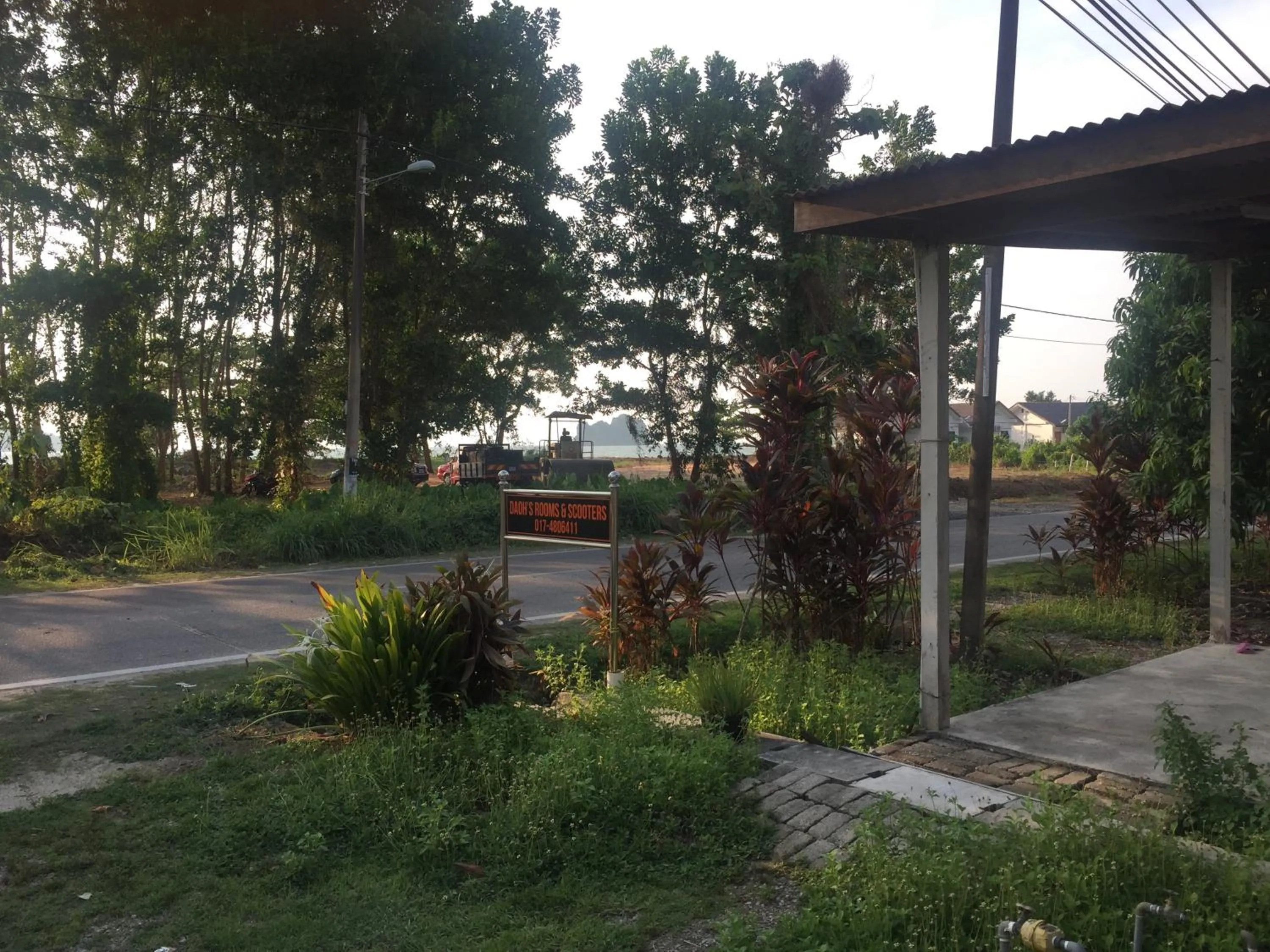 DAOH'S Rooms & Scooters