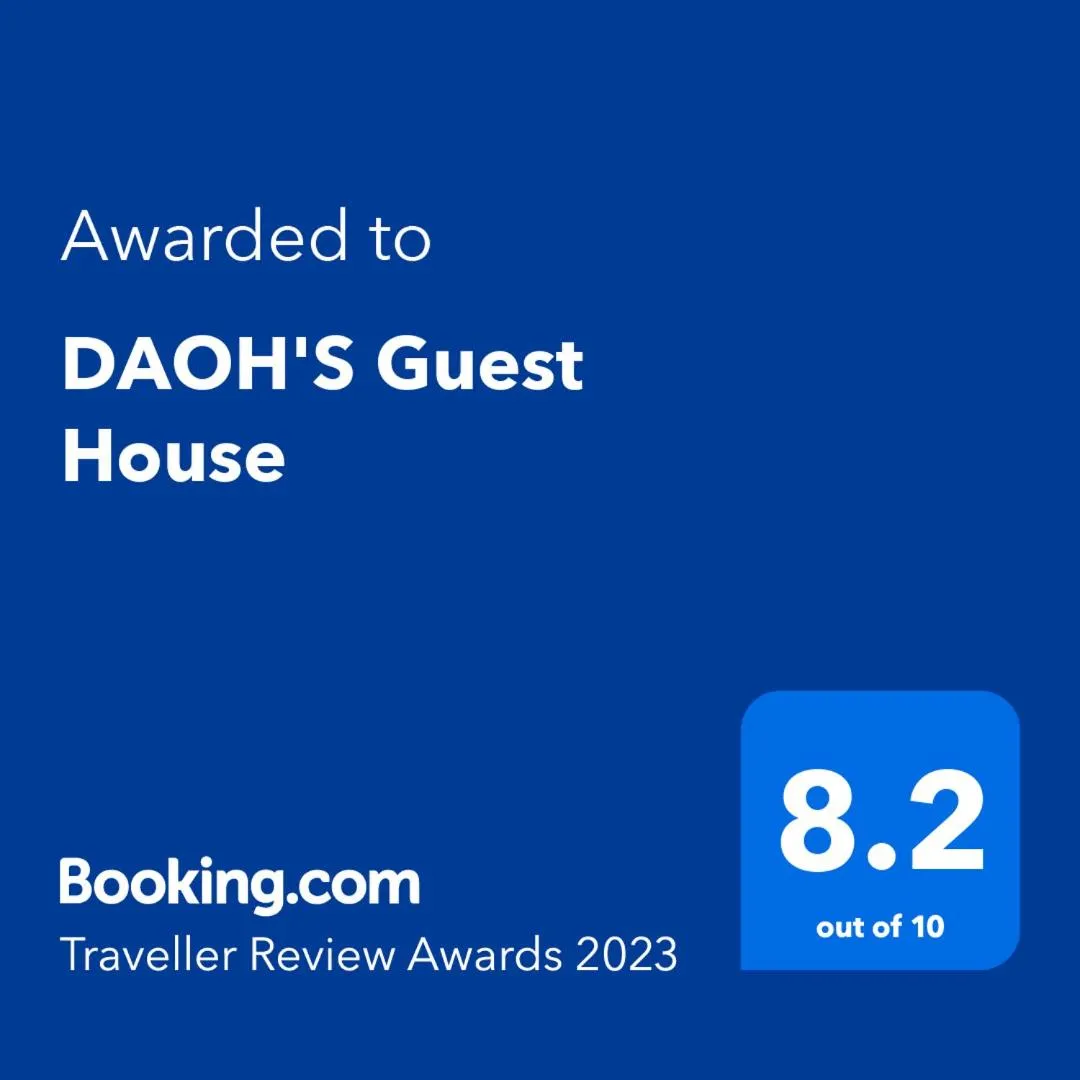 DAOH'S Rooms & Scooters