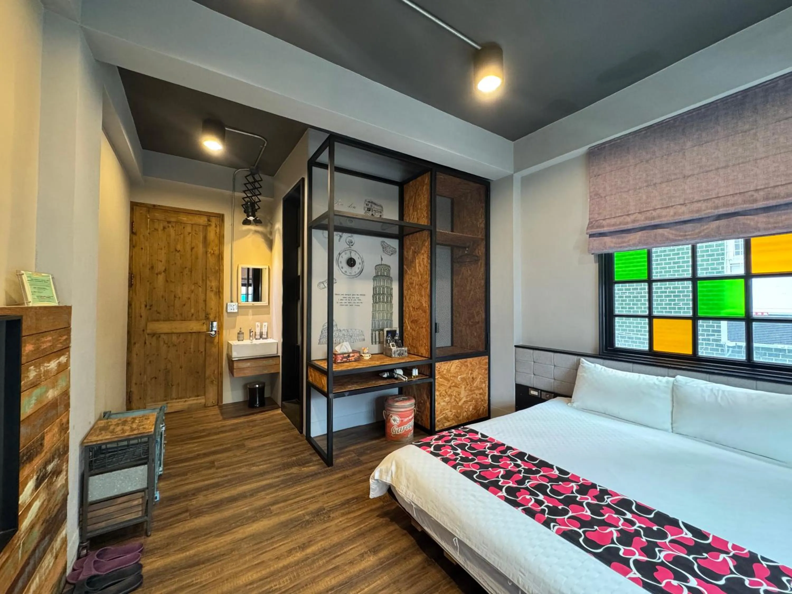 Photo of the whole room, Bed in Cun Cuisine Homestay