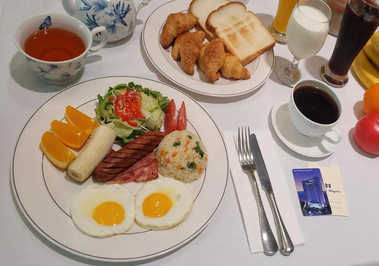 Breakfast in Niagara Hotel