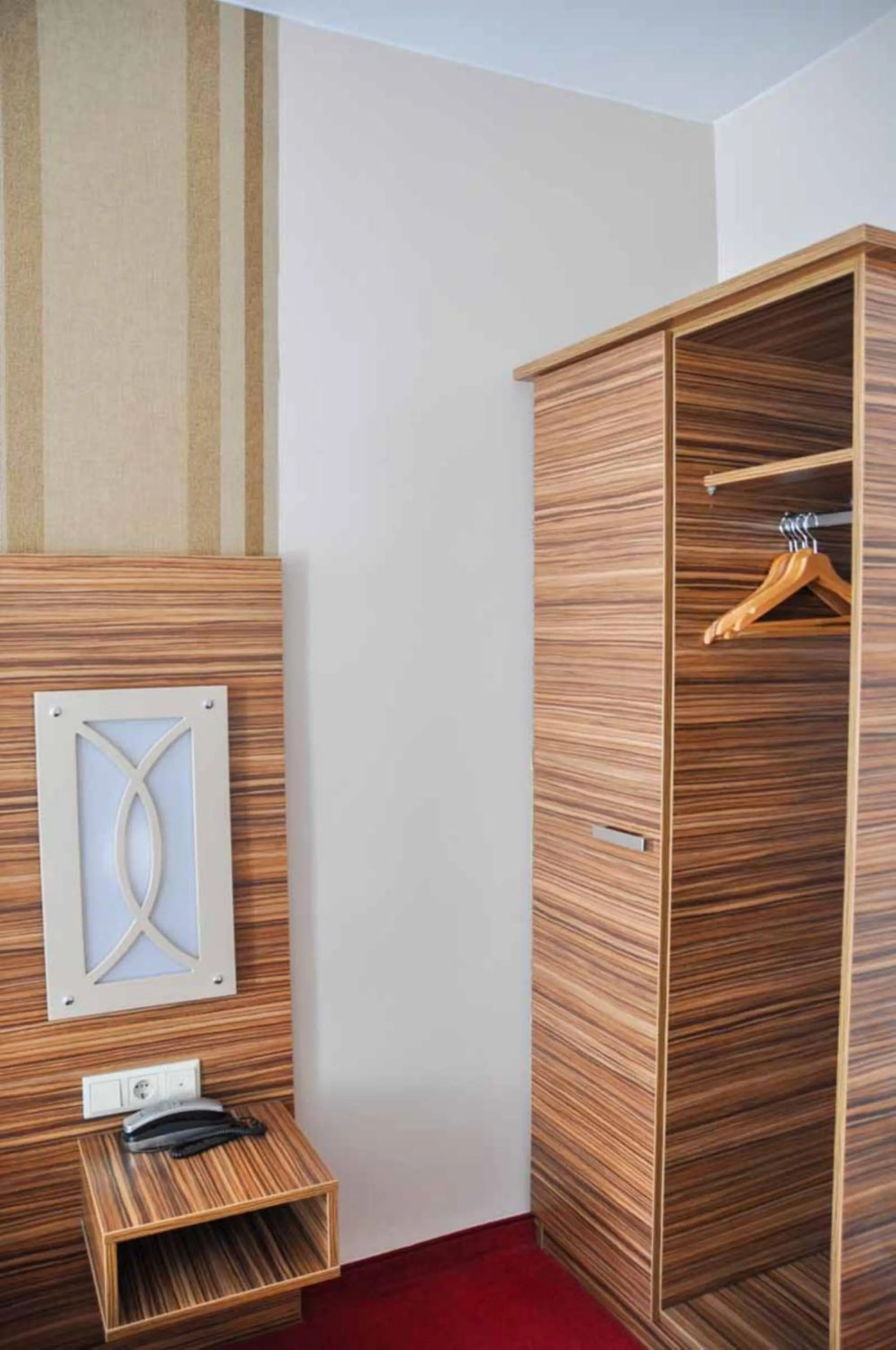wardrobe in Boutique Hotel Villa-Soy