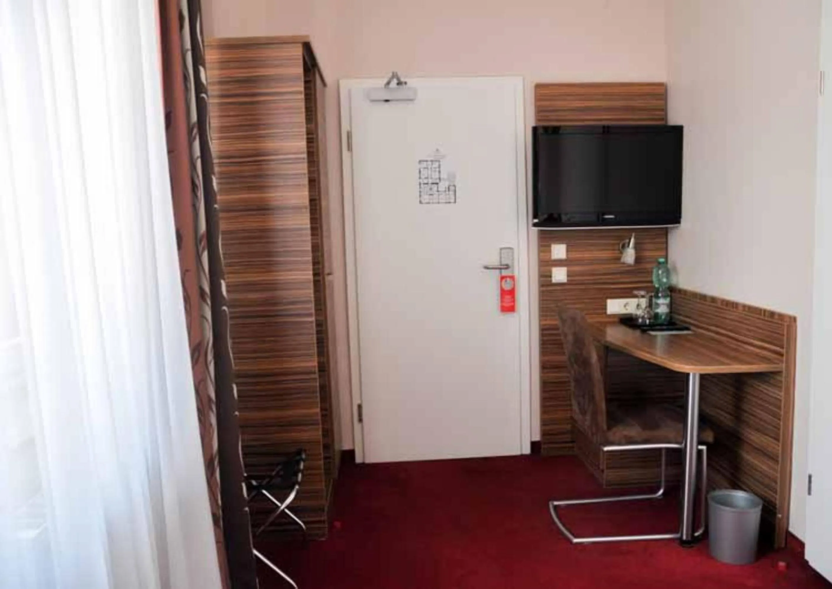 TV and multimedia in Boutique Hotel Villa-Soy