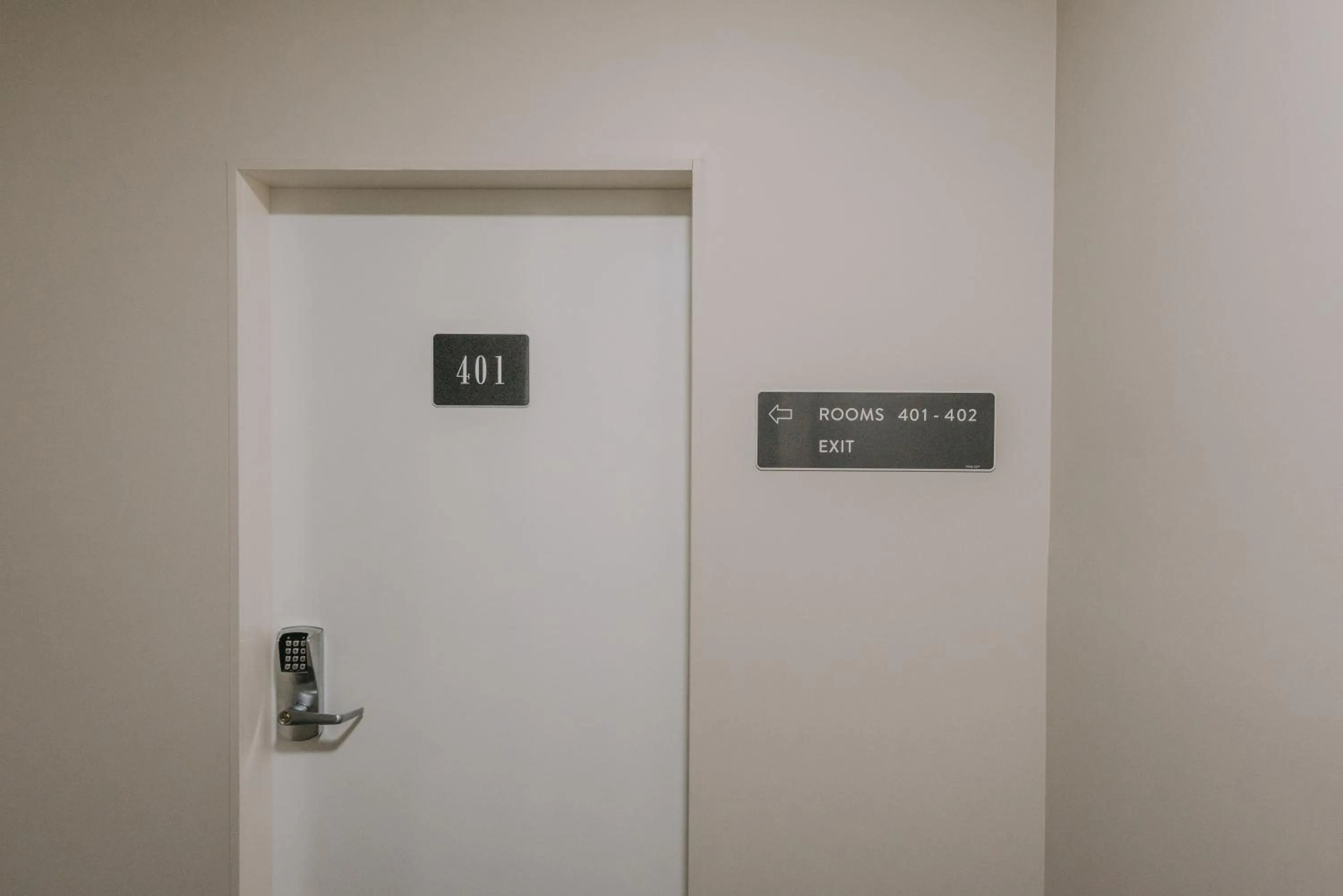 Facade/entrance in Studios On Beaumont