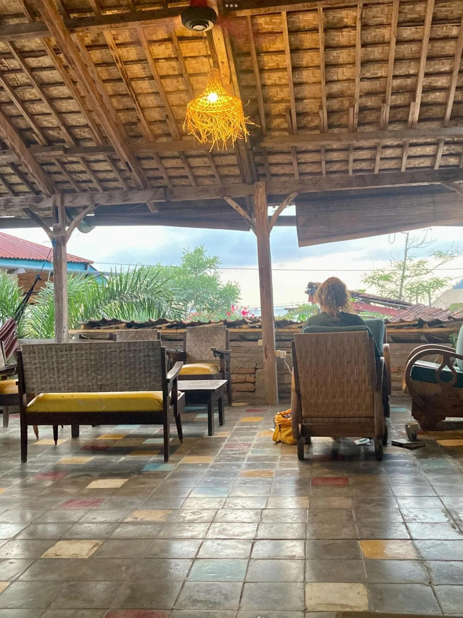 Seating area in La Boheme Bajo