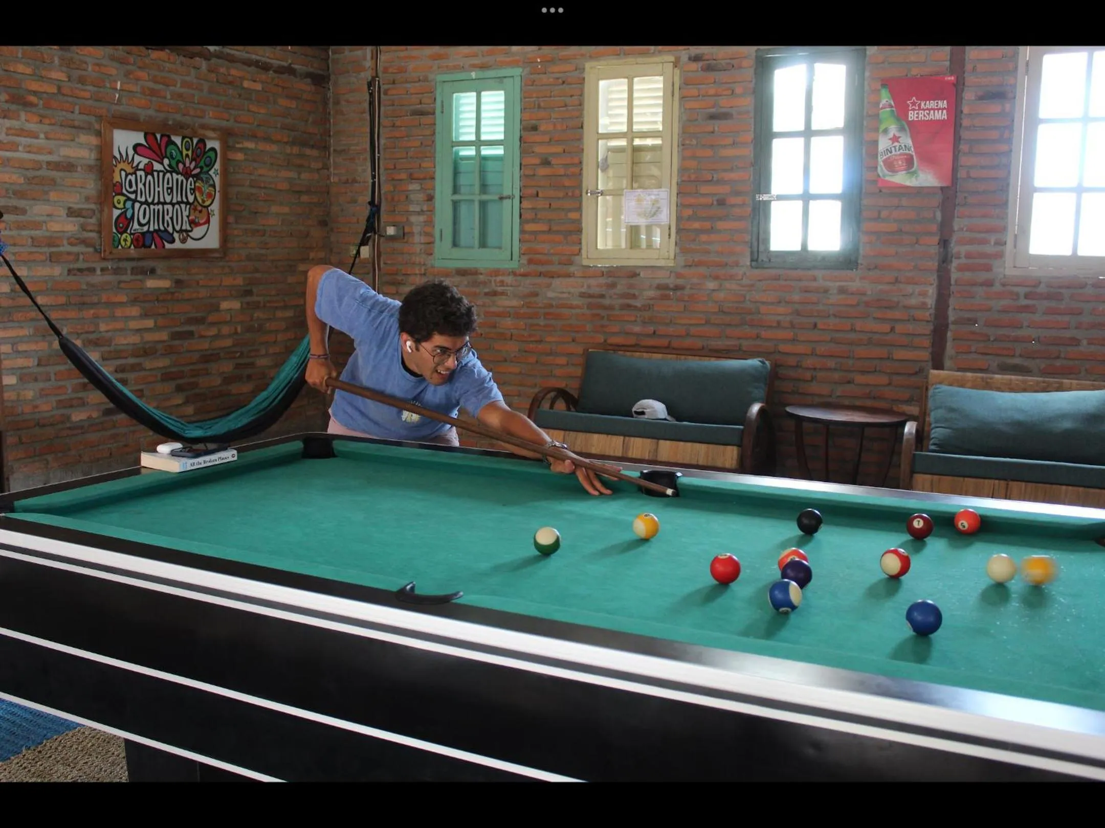 Billiard in La Boheme Bajo