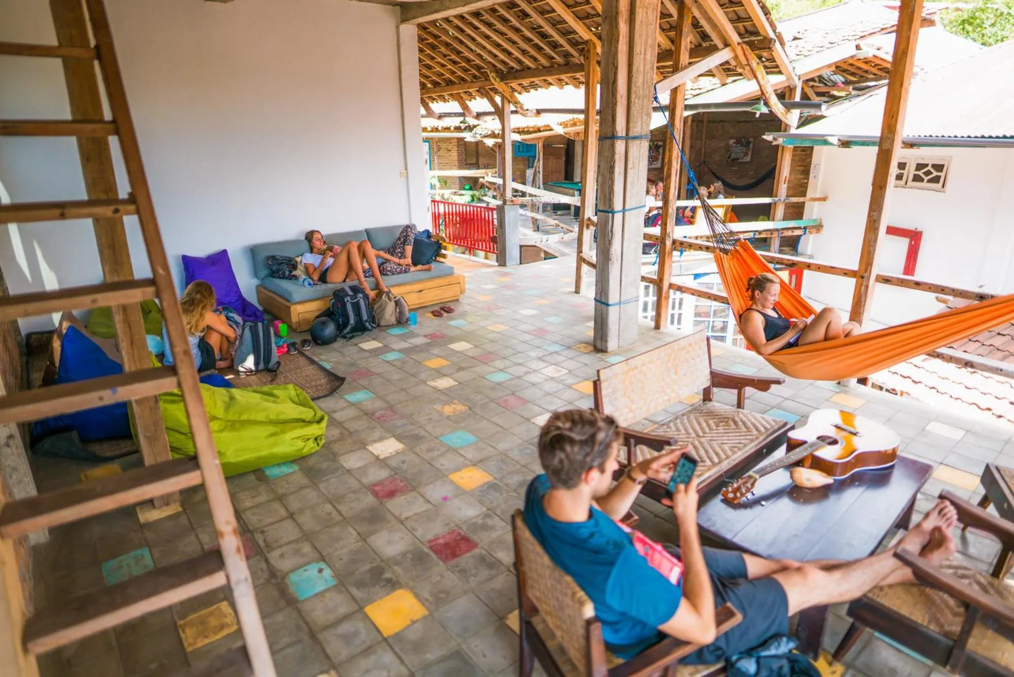 Patio in La Boheme Bajo