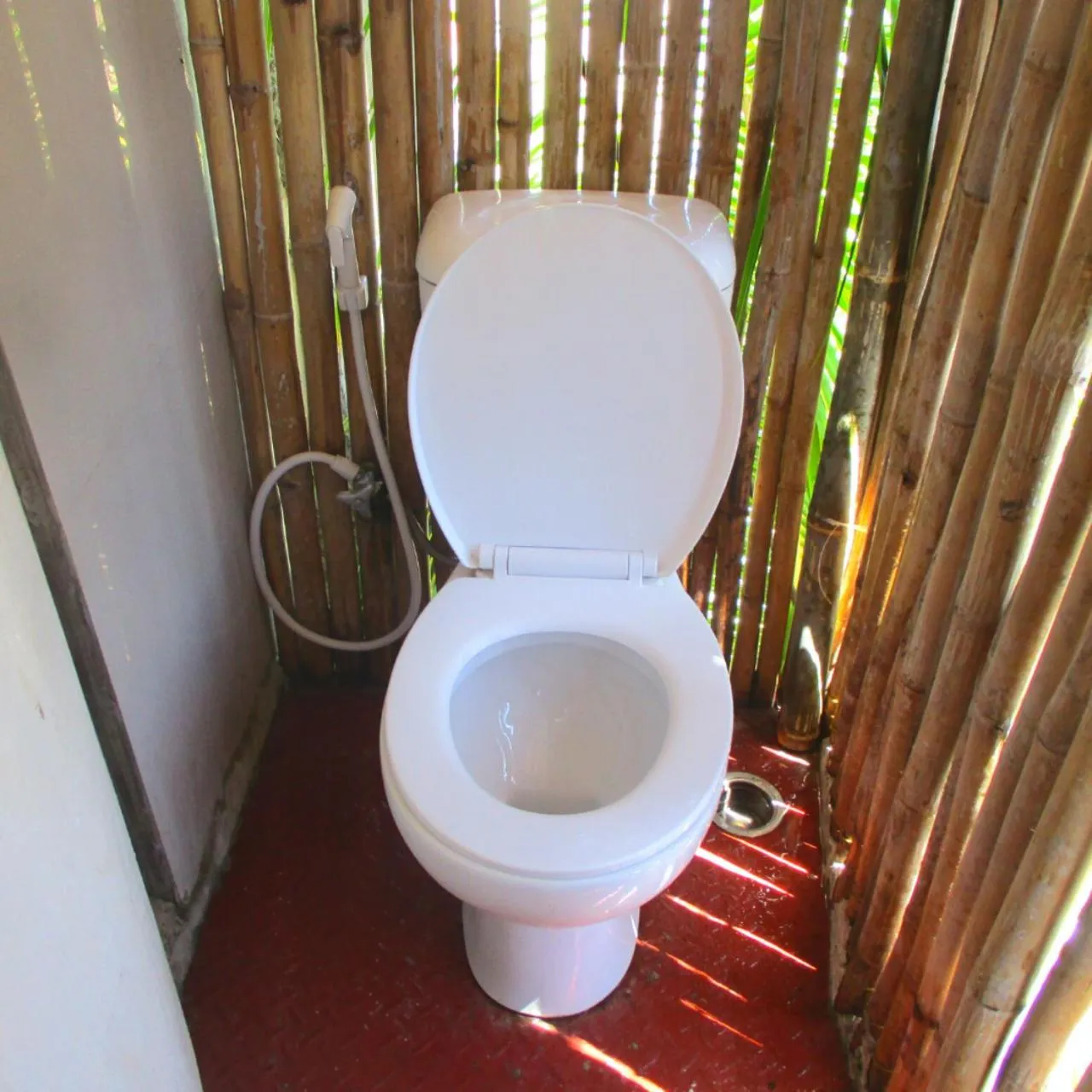 Toilet in La Boheme Bajo