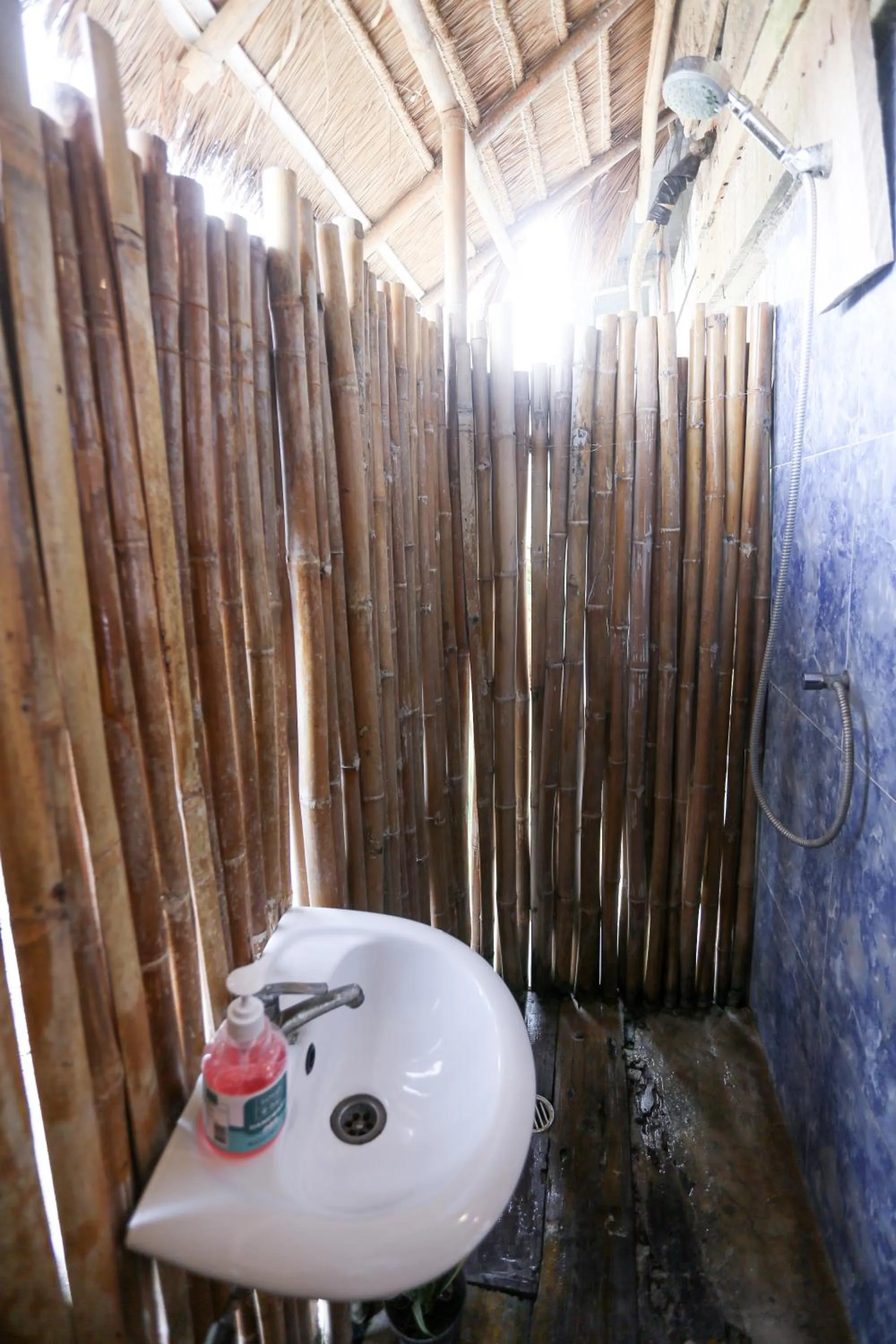 Toilet in La Boheme Bajo