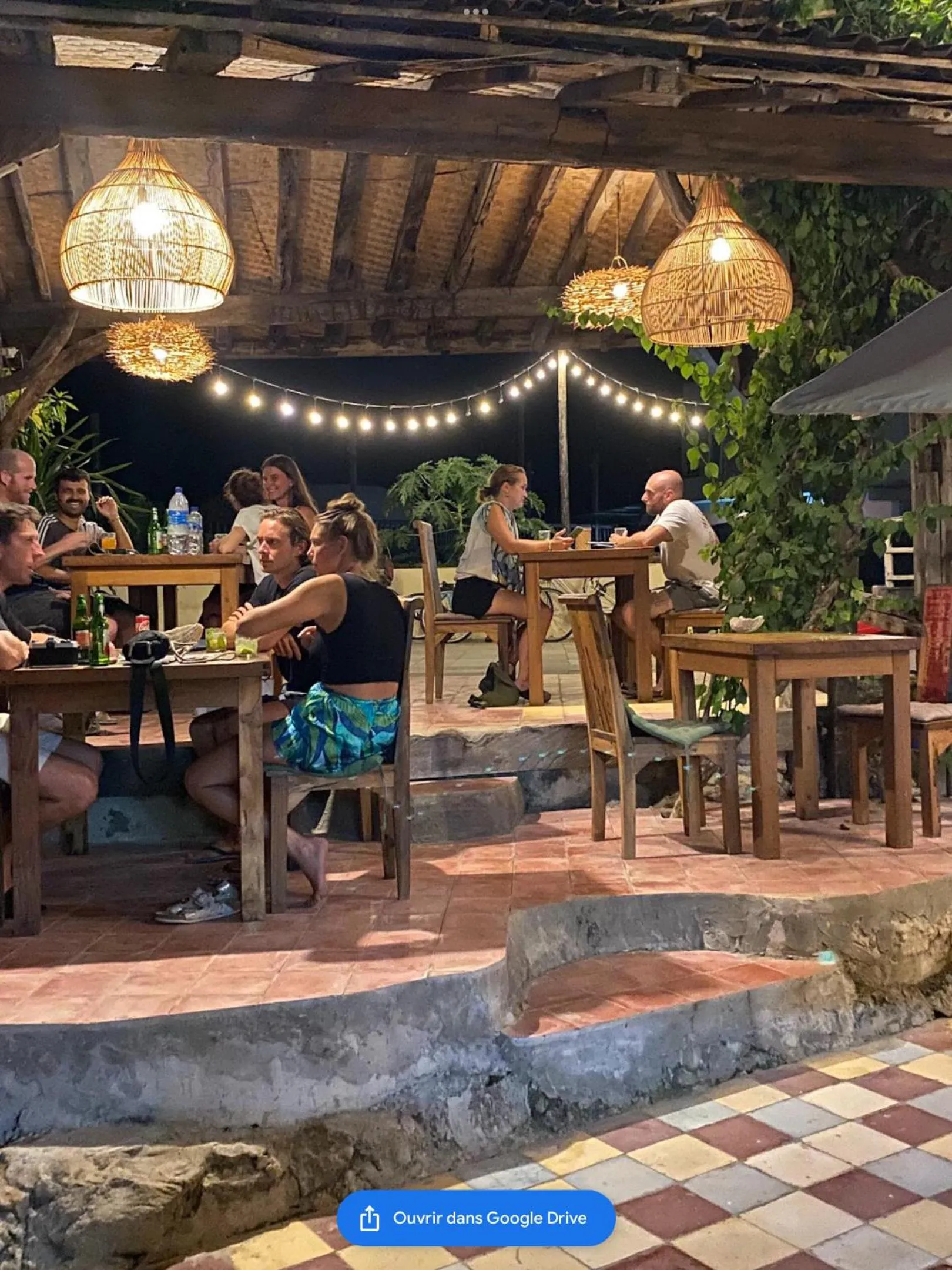 Restaurant/places to eat in La Boheme Bajo