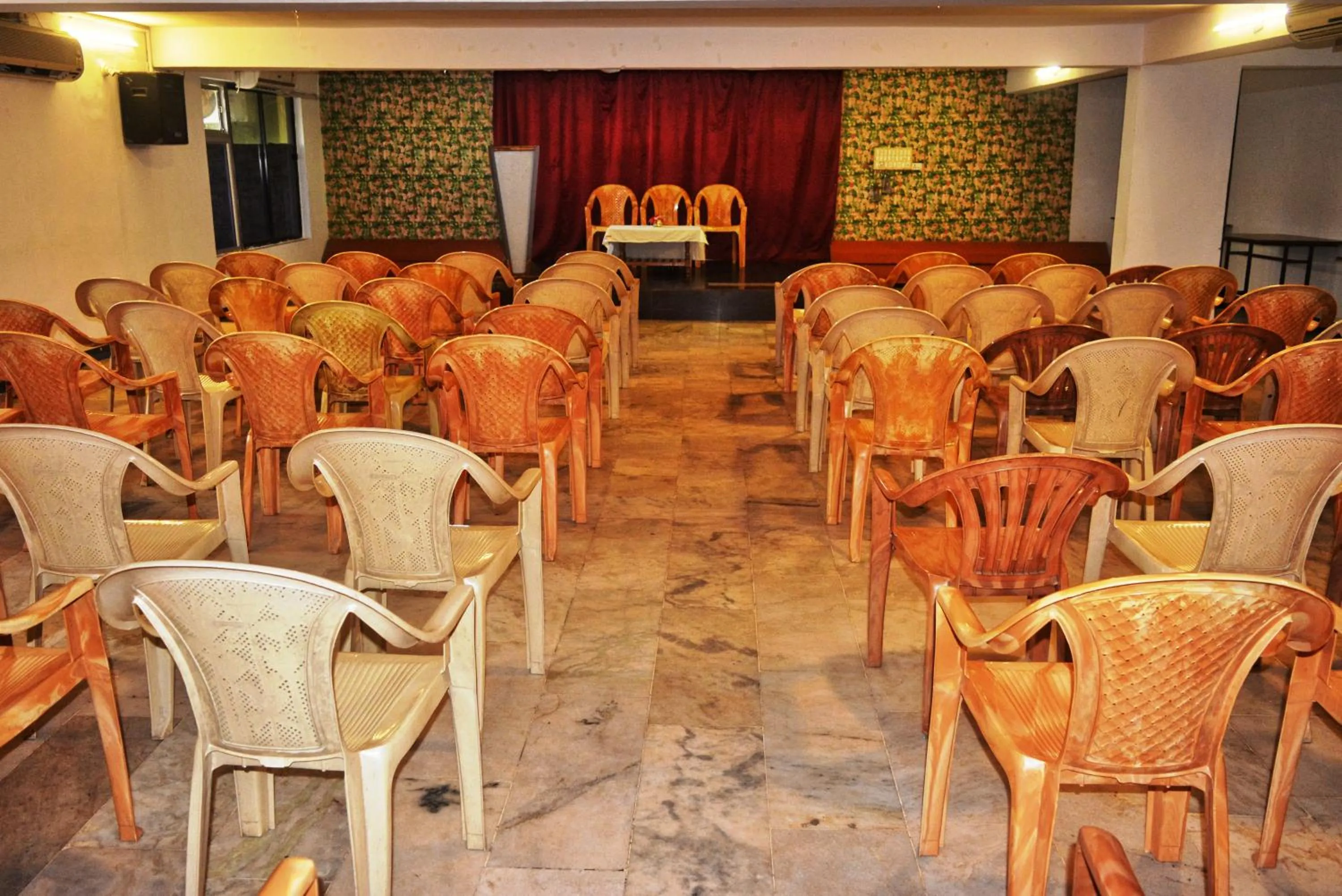 Hotel Surya