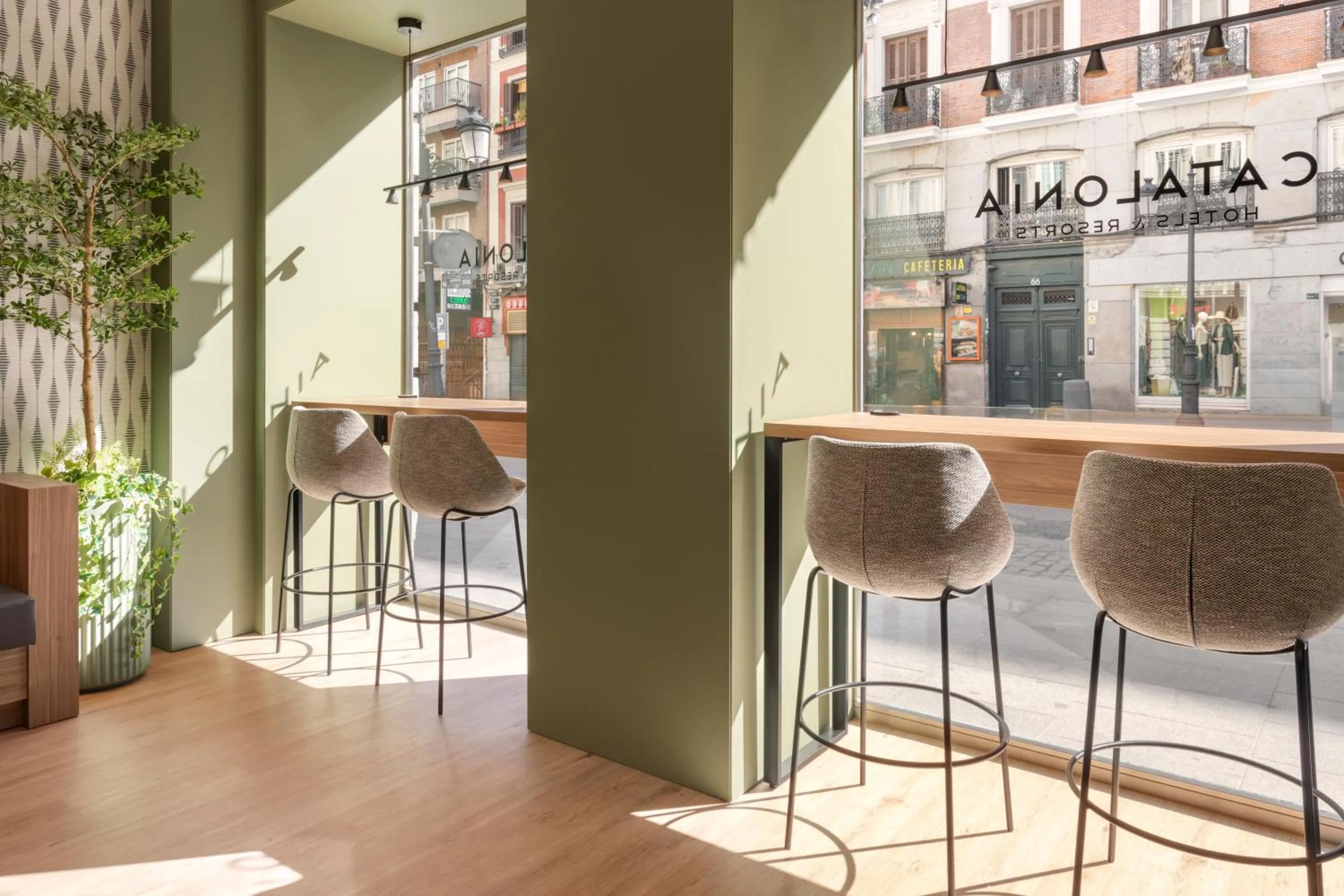 Lobby or reception in Catalonia Atocha