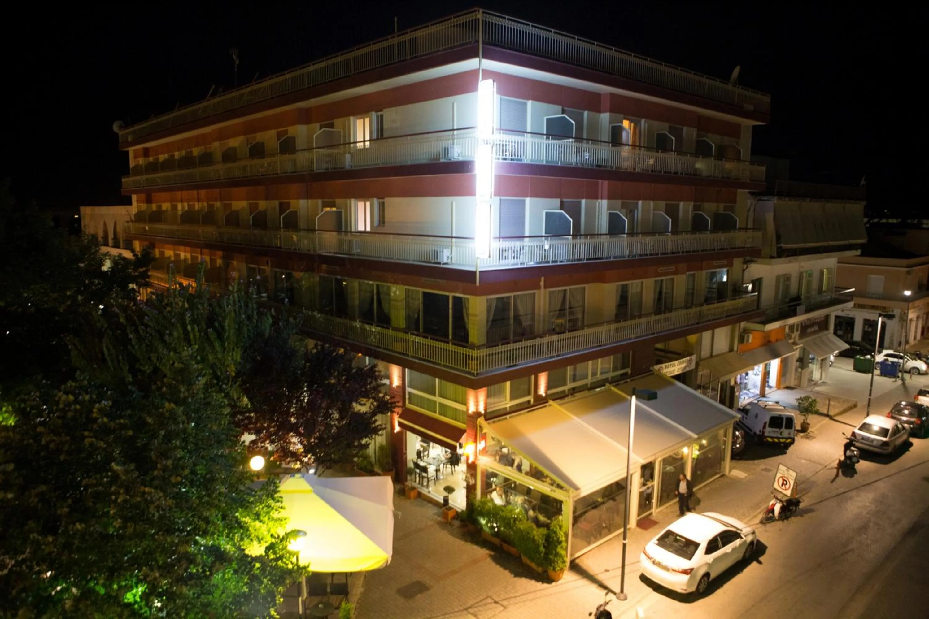 Property building in Hotel Cronos