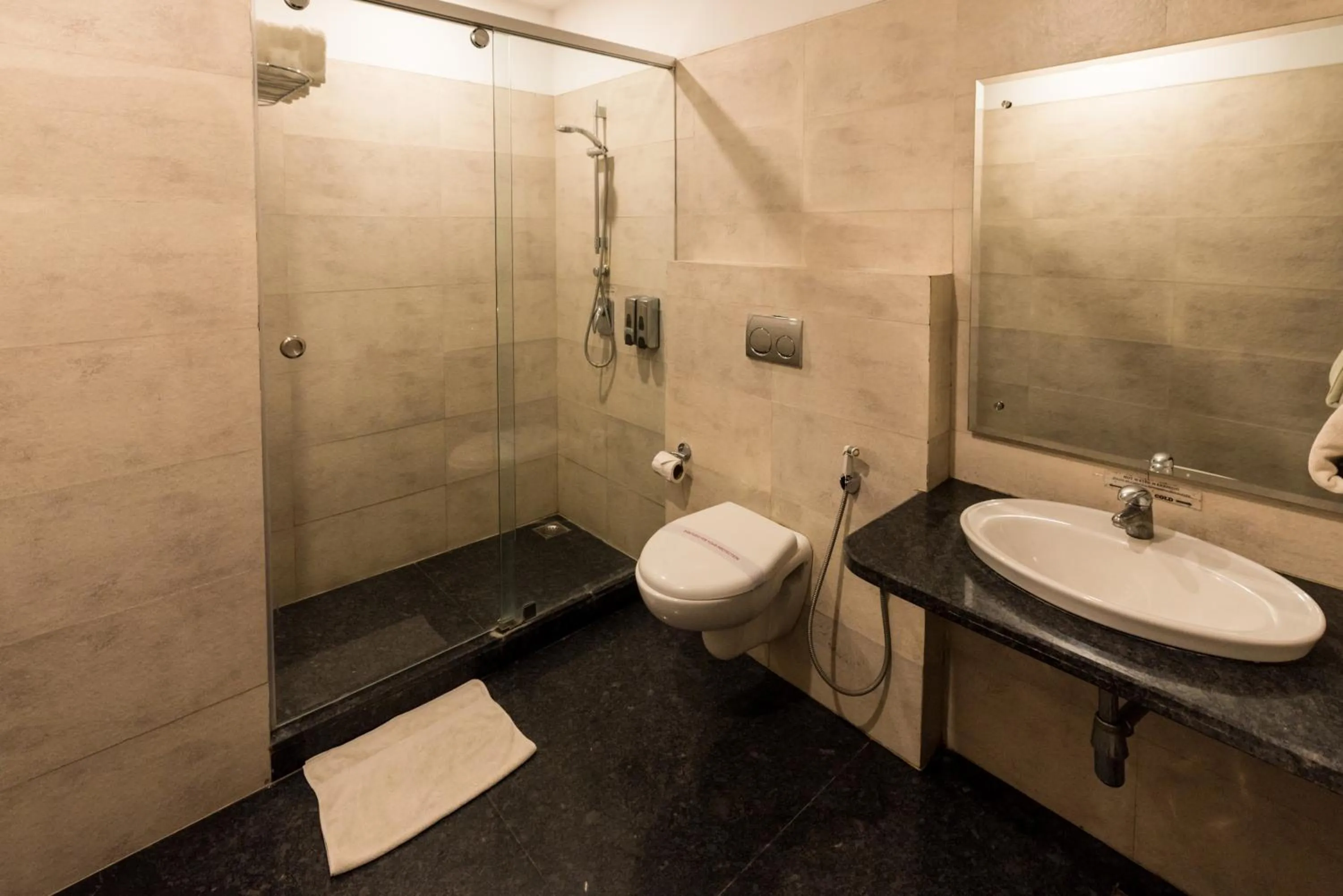 Bathroom in Le Roi Digha