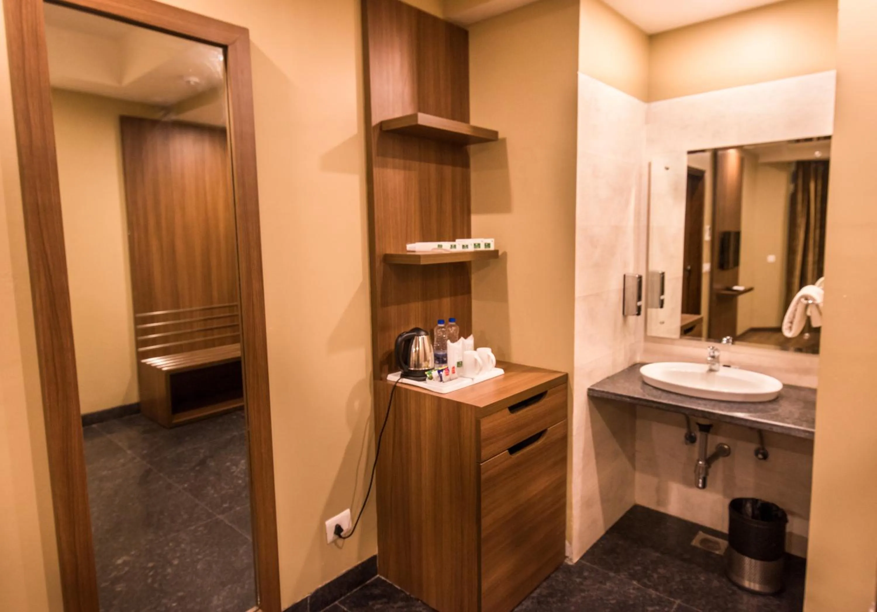 Coffee/tea facilities in Le Roi Digha