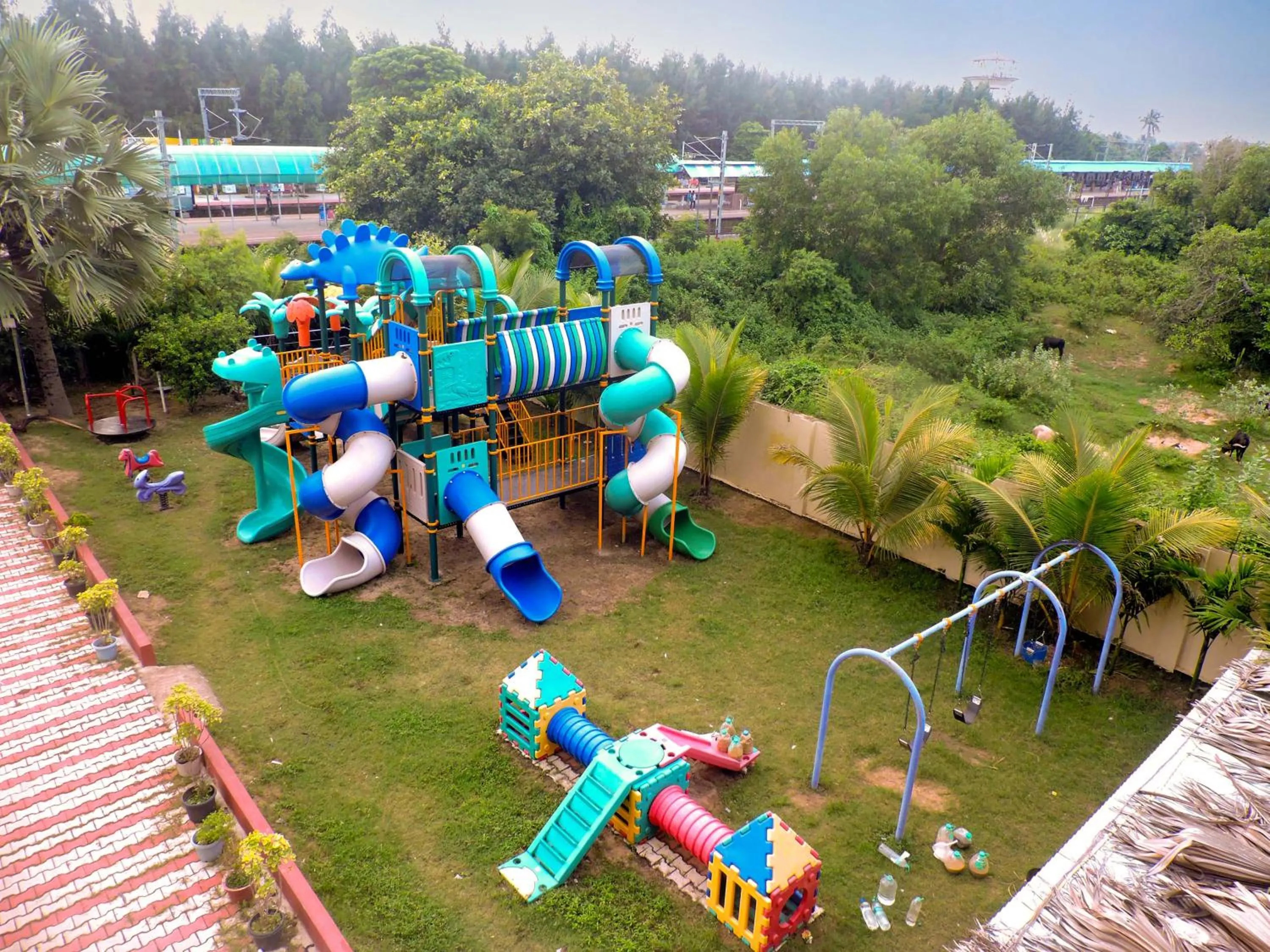 children in Le Roi Digha