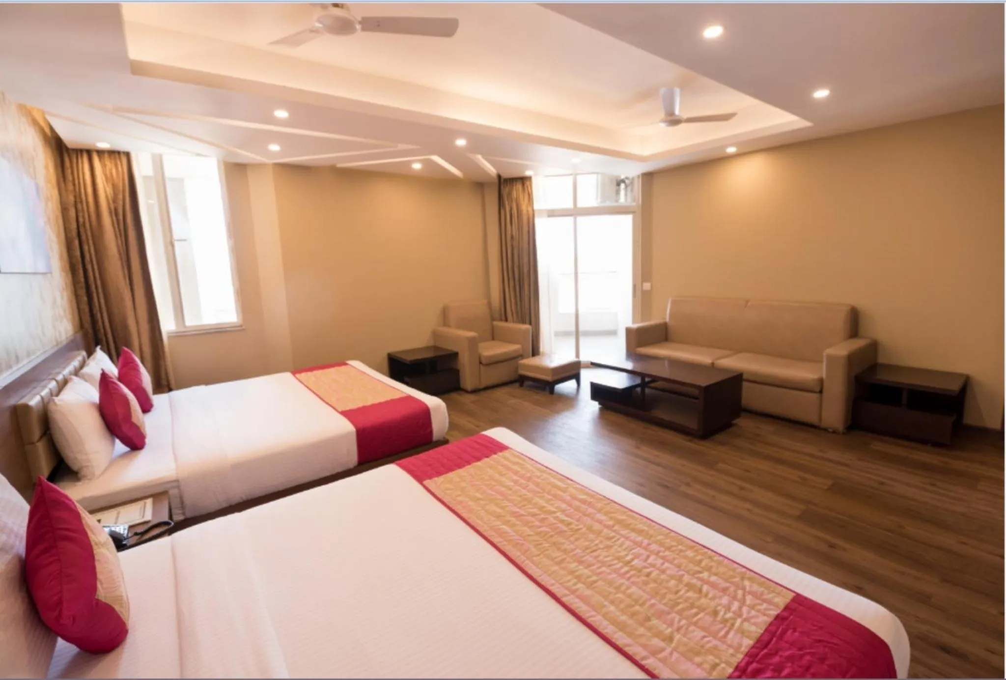 Bedroom, Bed in Le Roi Digha