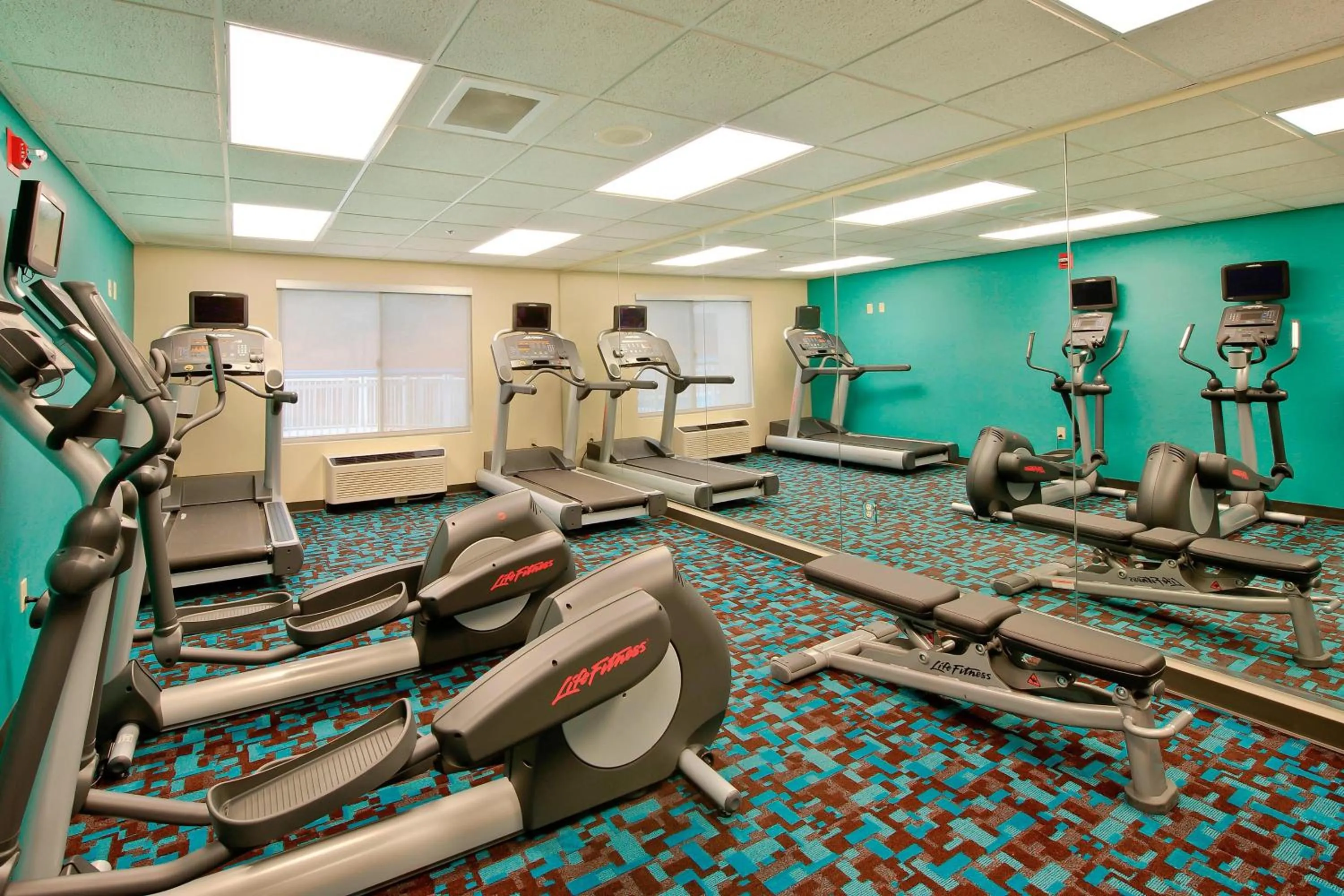 Fitness centre/facilities in Fairfield Inn & Suites Raleigh Crabtree Valley