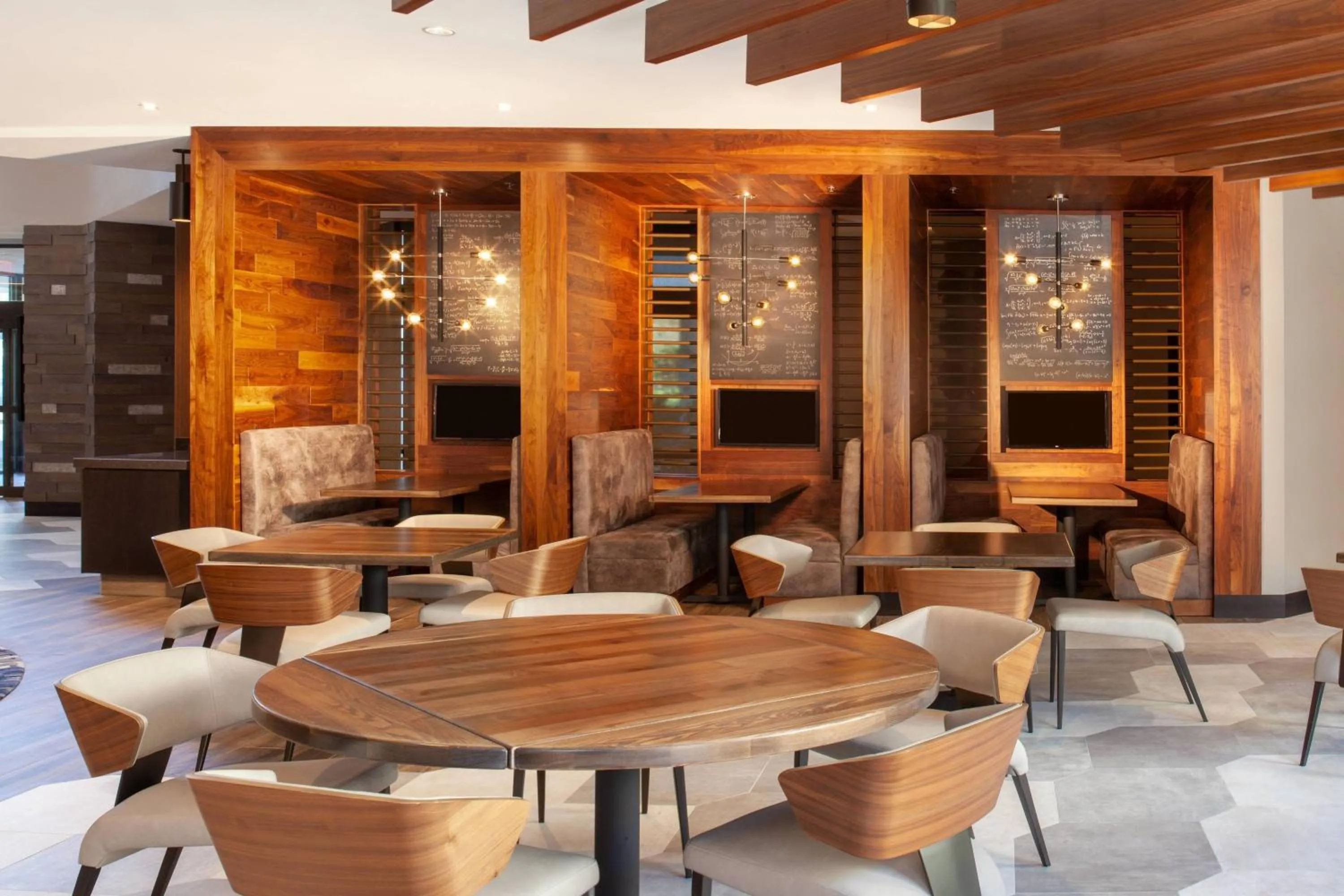 Restaurant/places to eat in Marriott Raleigh Durham Research Triangle Park