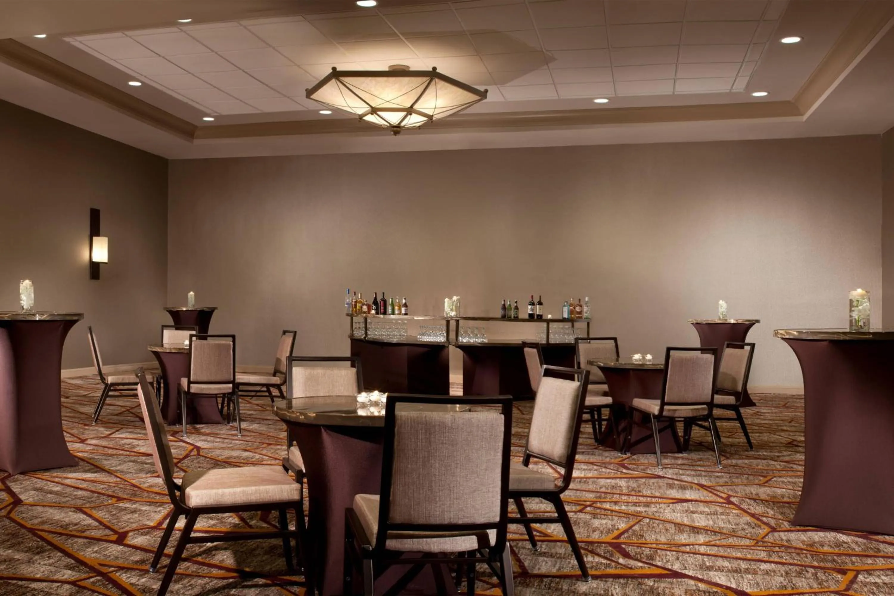 Meeting/conference room in Marriott Raleigh Durham Research Triangle Park