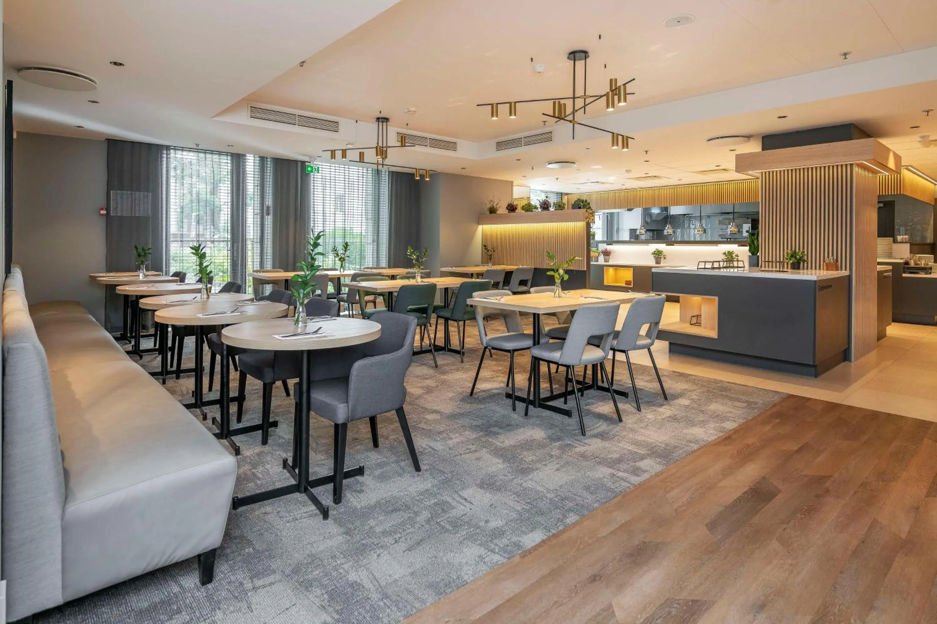 Restaurant/places to eat in Radisson Hotel Kaunas