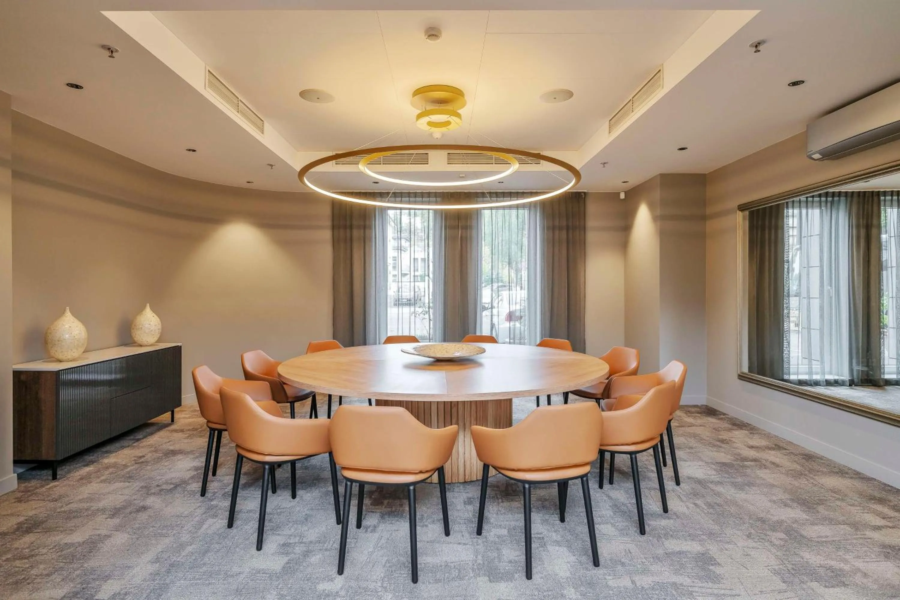 Restaurant/places to eat in Radisson Hotel Kaunas