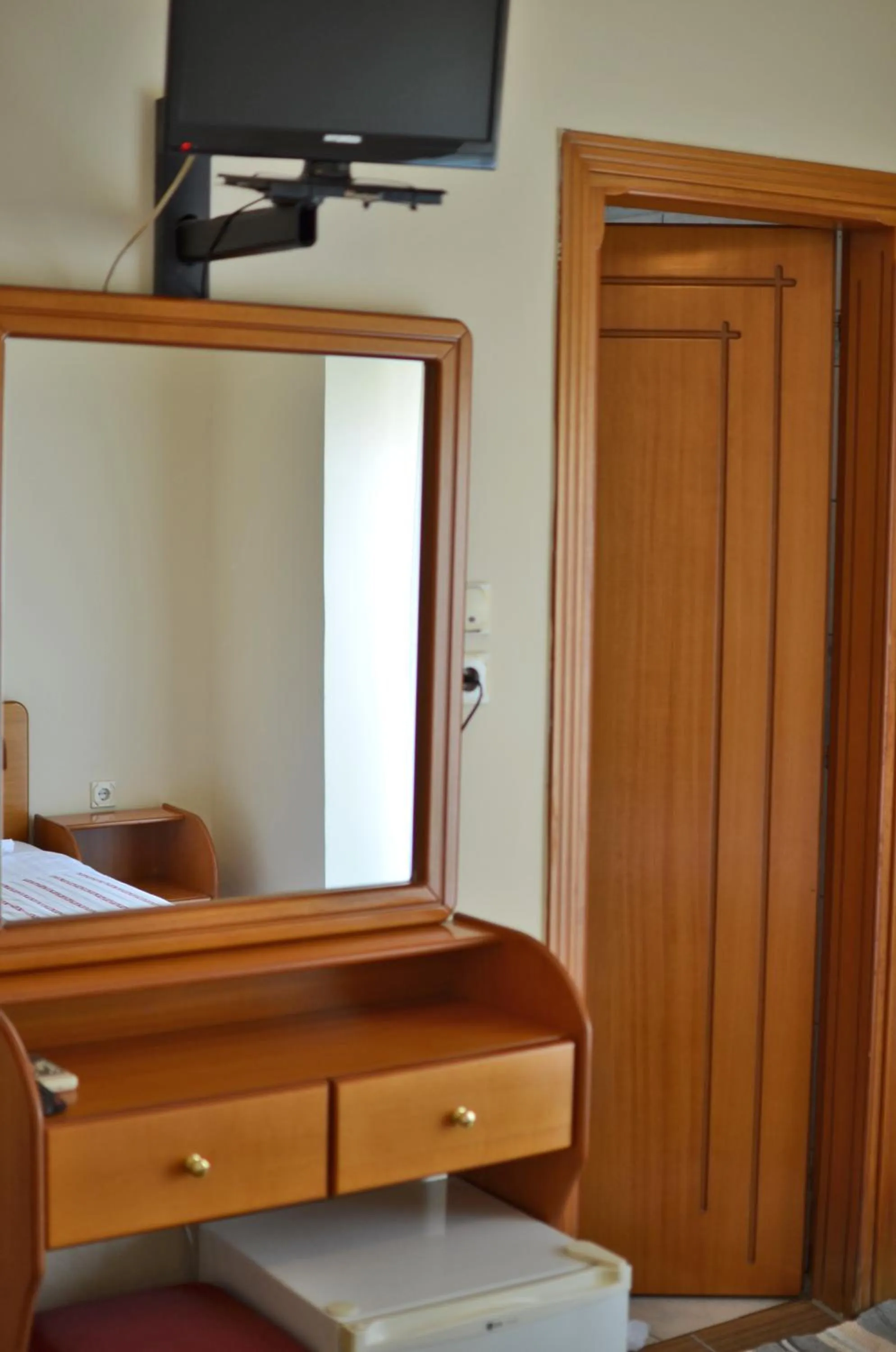 Toilet, Bed in Filareti Hotel