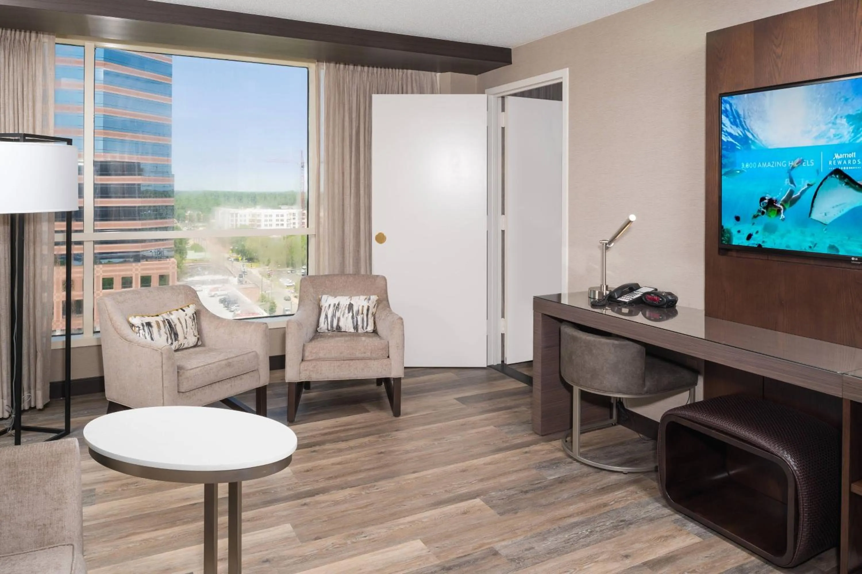 Photo of the whole room in Durham Marriott City Center