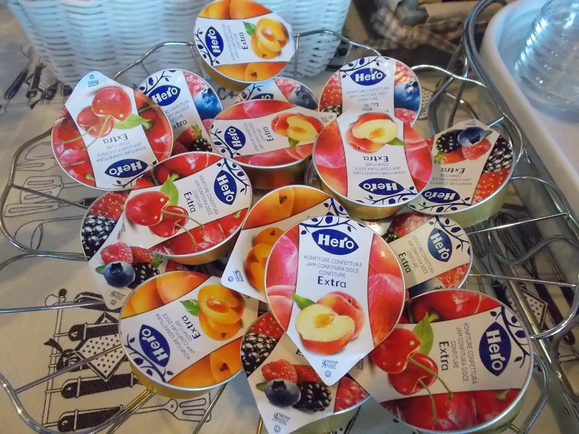 Buffet breakfast in B&B Casazze Dream