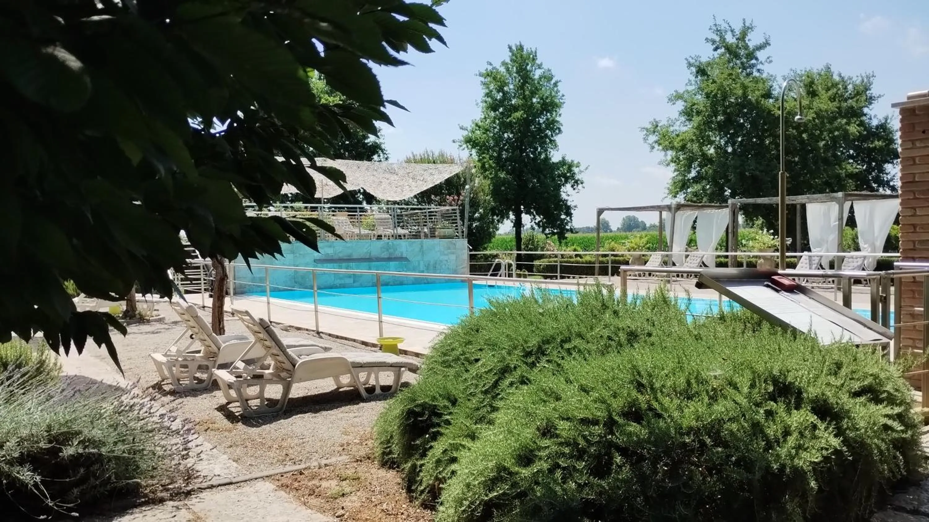Swimming pool in B&B Casazze Dream