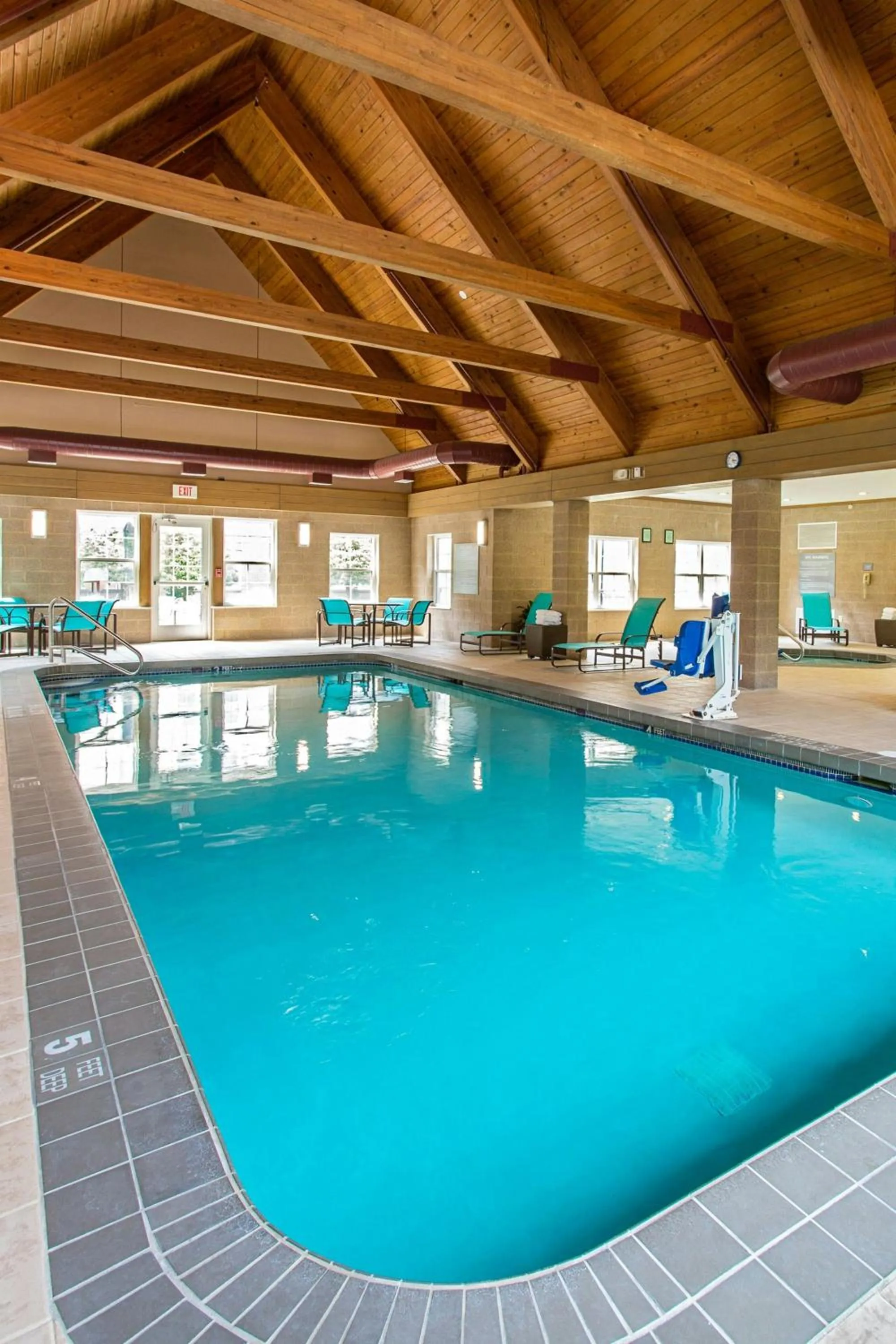 Swimming pool in Residence Inn by Marriott Rochester West Greece