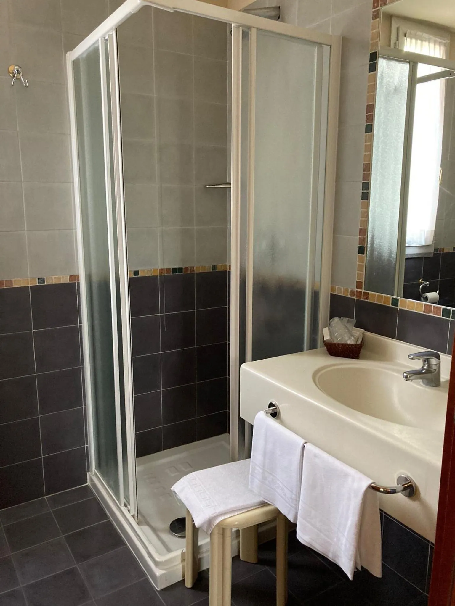 Bathroom in Hotel Visconti