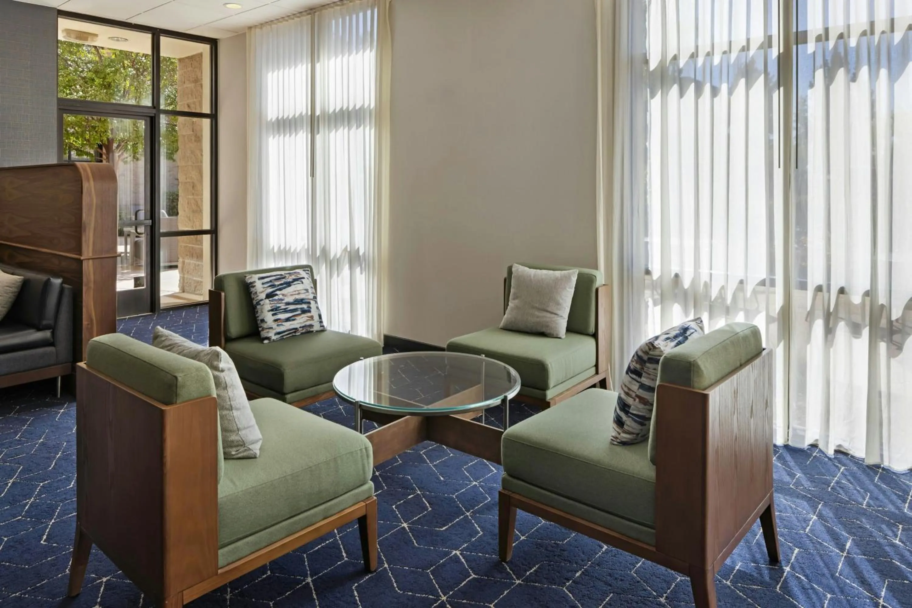 Lobby or reception in Courtyard by Marriott Sacramento Midtown