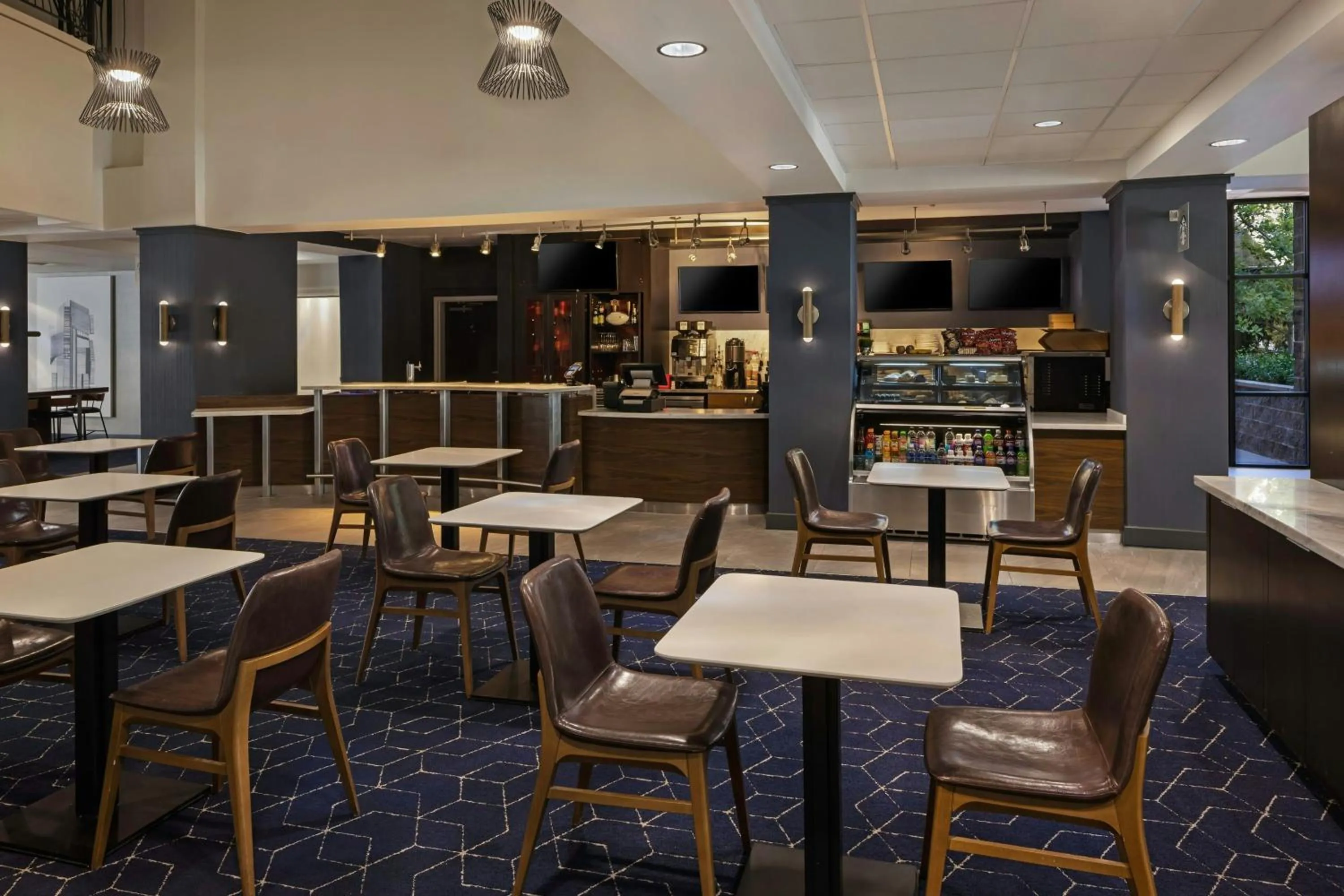 Restaurant/places to eat in Courtyard by Marriott Sacramento Midtown