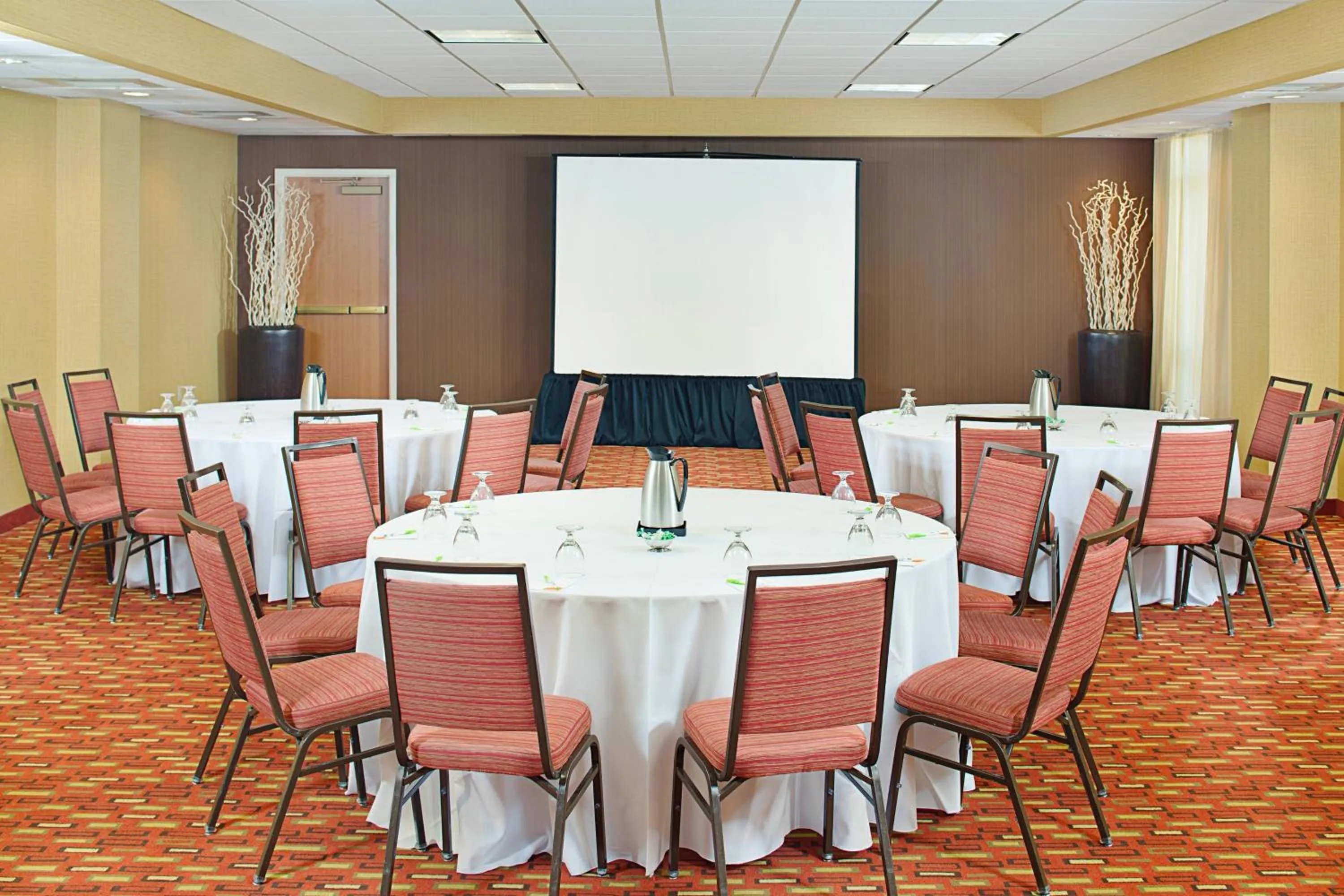 Meeting/conference room in Courtyard by Marriott Sacramento Midtown